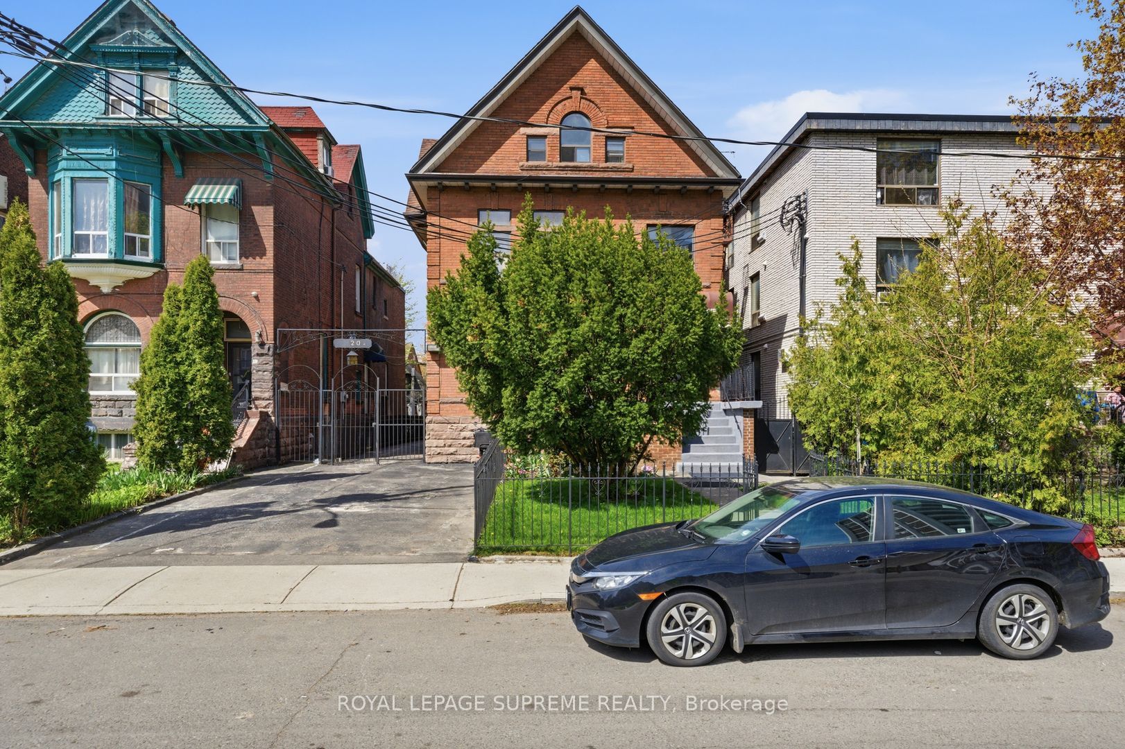 20 Maynard Avenue, Toronto, ON M6K 2Z9 photo 3