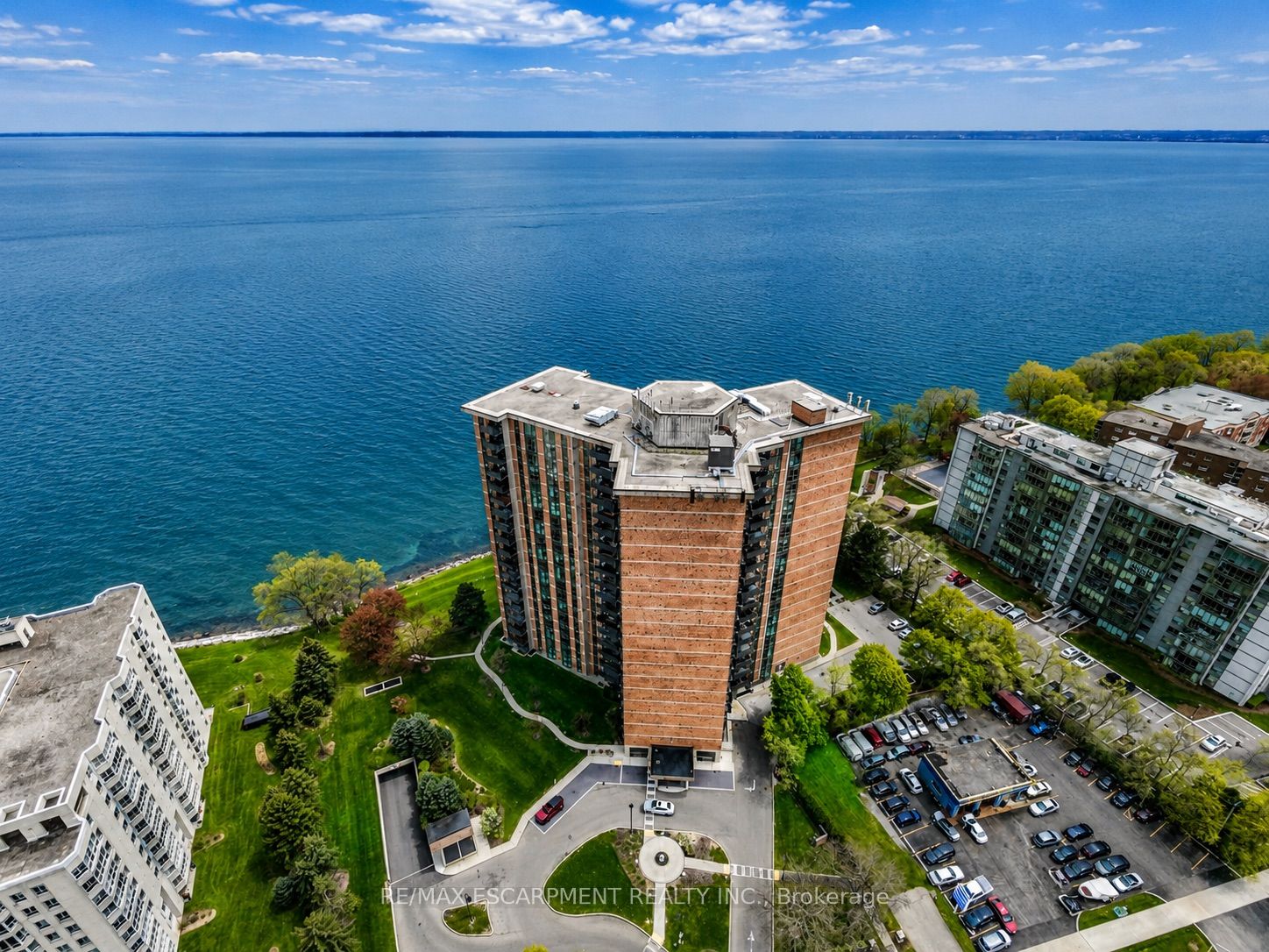 5250 Lakeshore Road 602, Burlington, ON L7L 5L2 photo 3