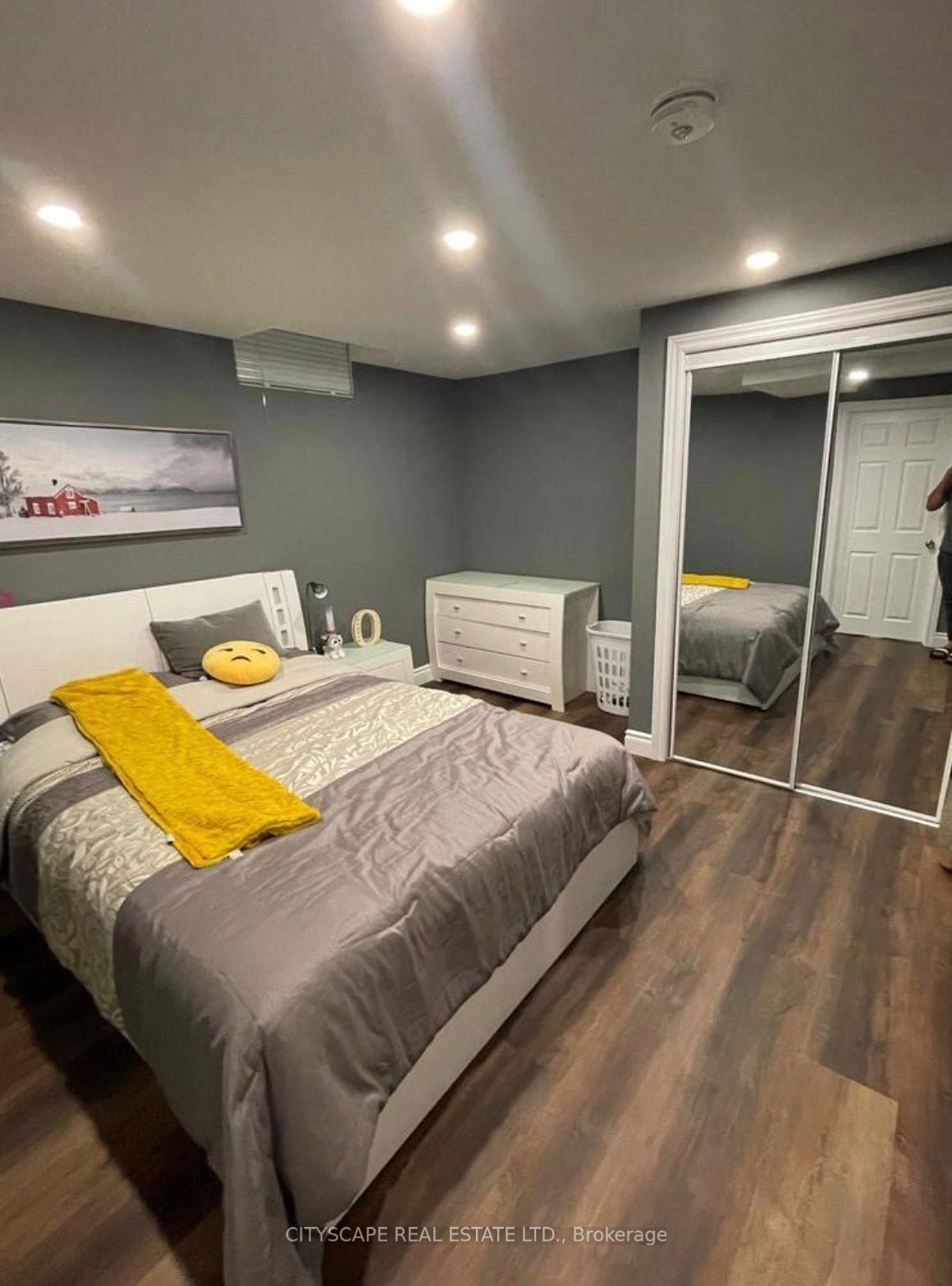 1499 Hollywell Avenue Basement, Mississauga, ON L5N 4P2 photo 5