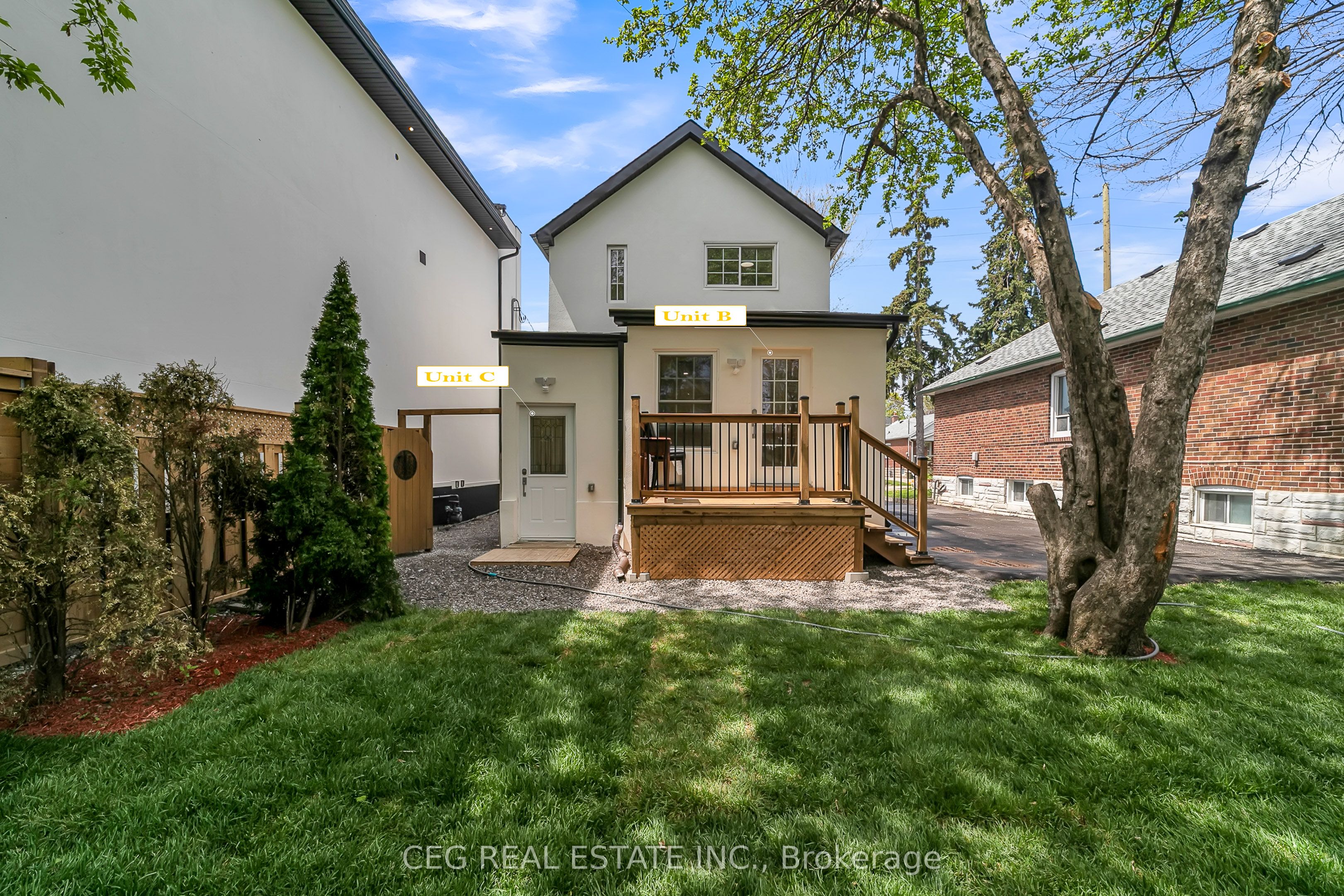 23 16th Street, Toronto, ON M8V 3J7 photo 5