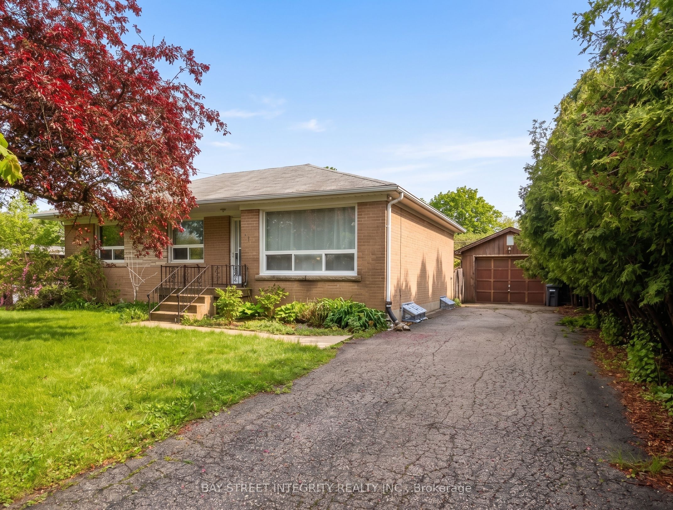 505 Sandmere Place, Oakville, ON L6L 4G5 photo 2