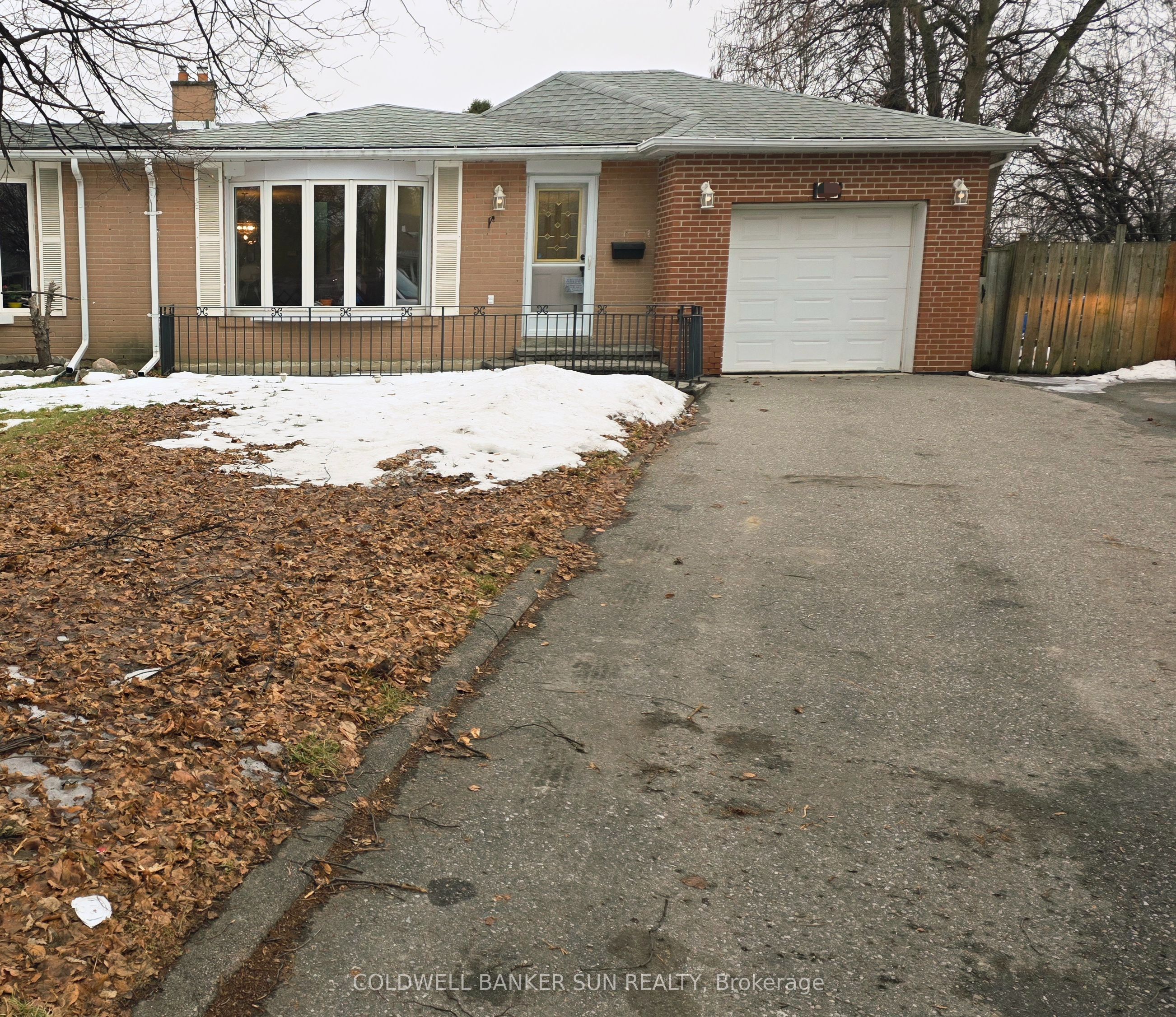 23 Brookdale Crescent, Brampton, ON L6T 1M8