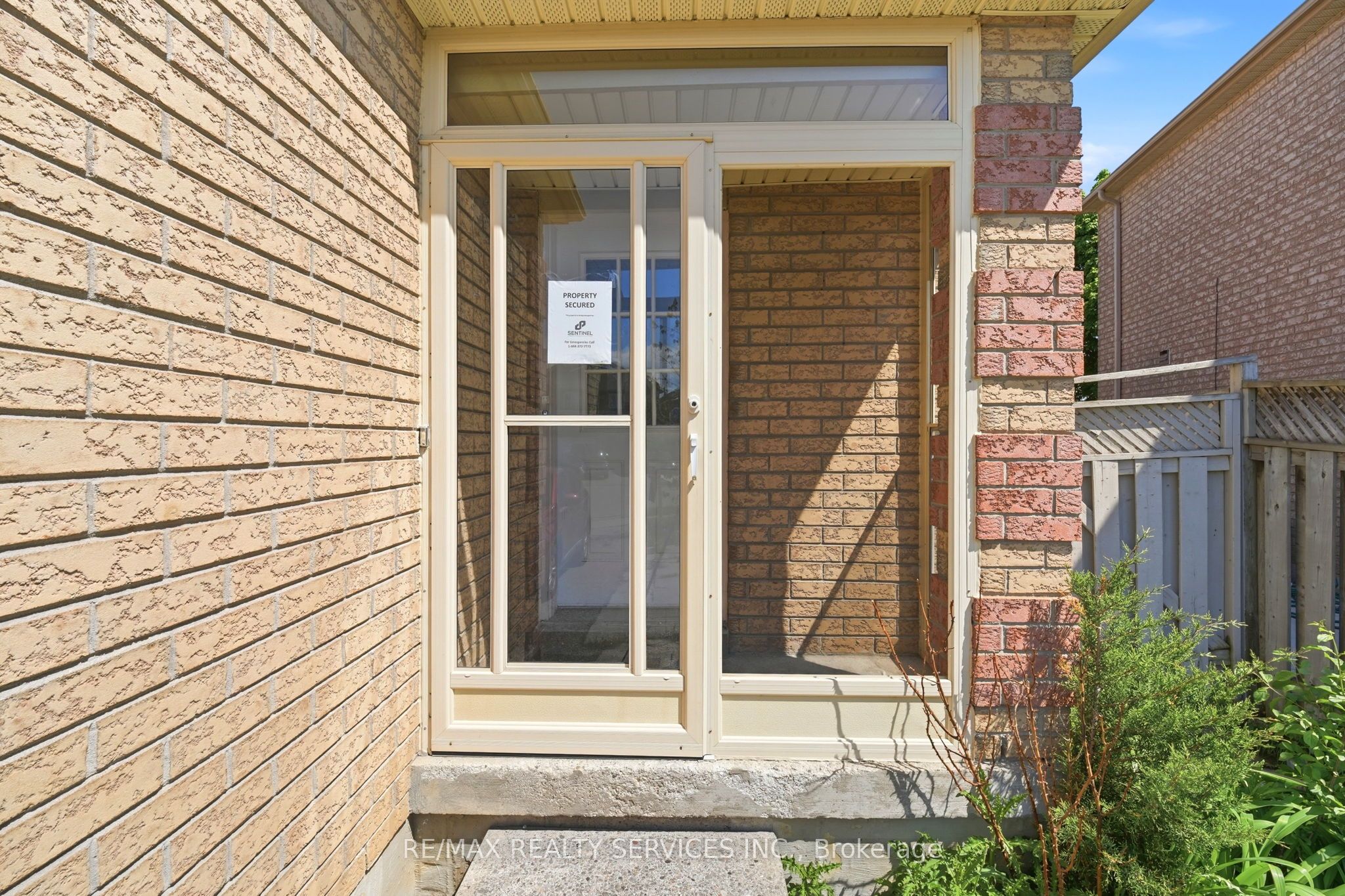 39 Caruso Drive, Brampton, ON L6Y 5B2 photo 3