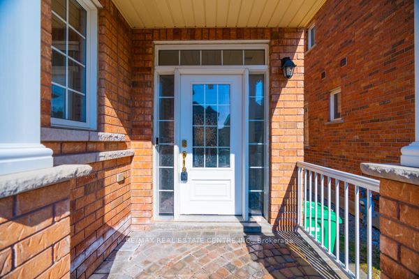 3085 Doyle Street, Mississauga, ON L5M 0N2 photo 4