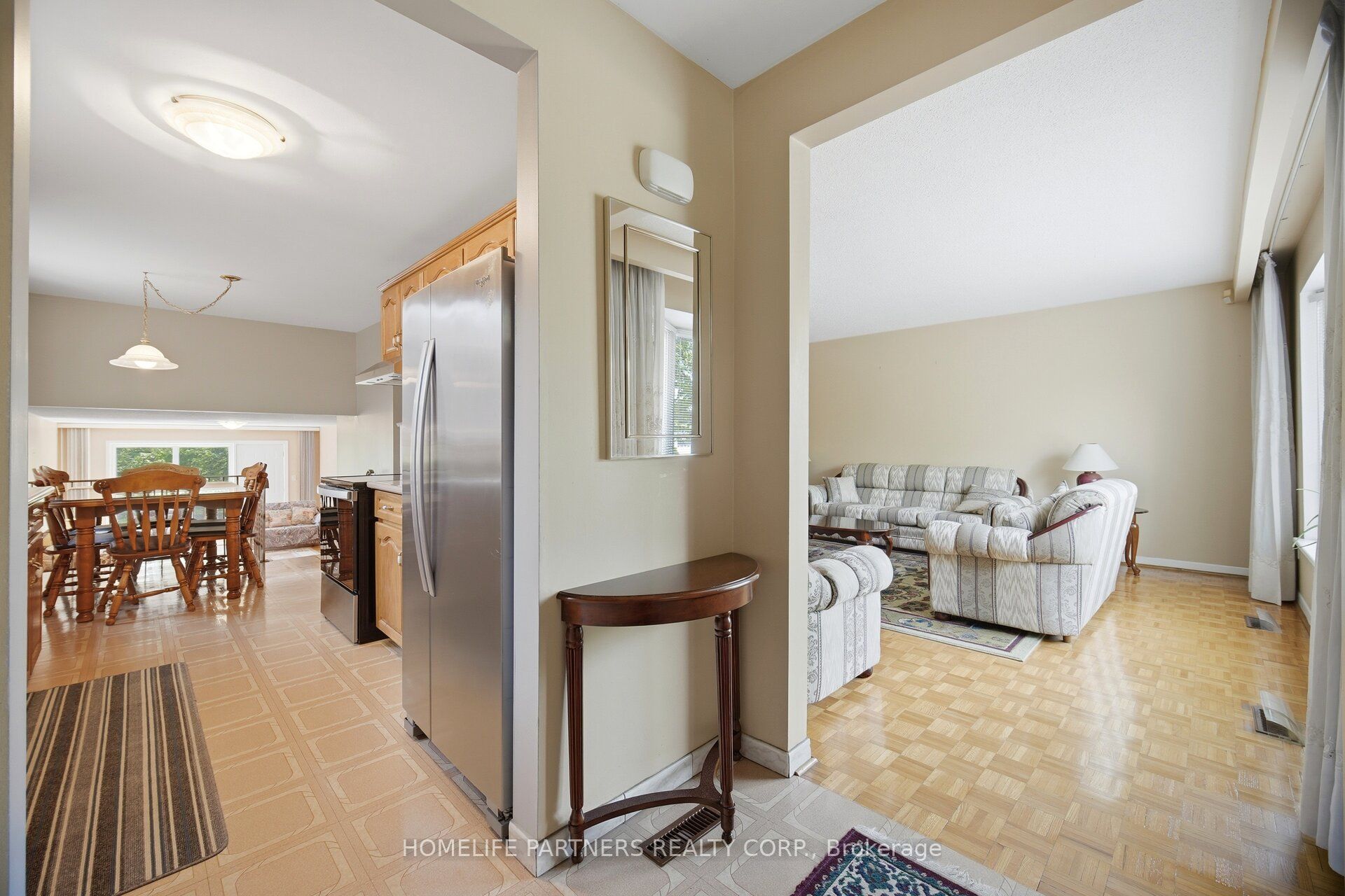 18 Zealand Road, Toronto, ON M9R 3W4 photo 4