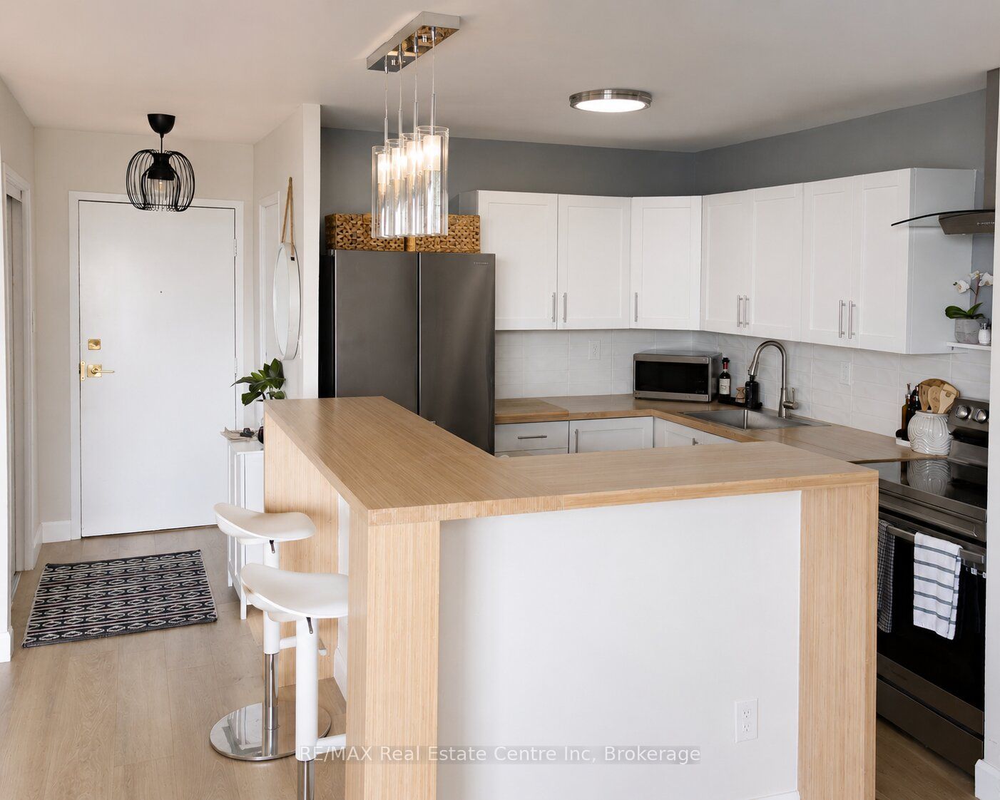 11 NEILSON Drive 609, Toronto, ON M9C 1V4 photo 2