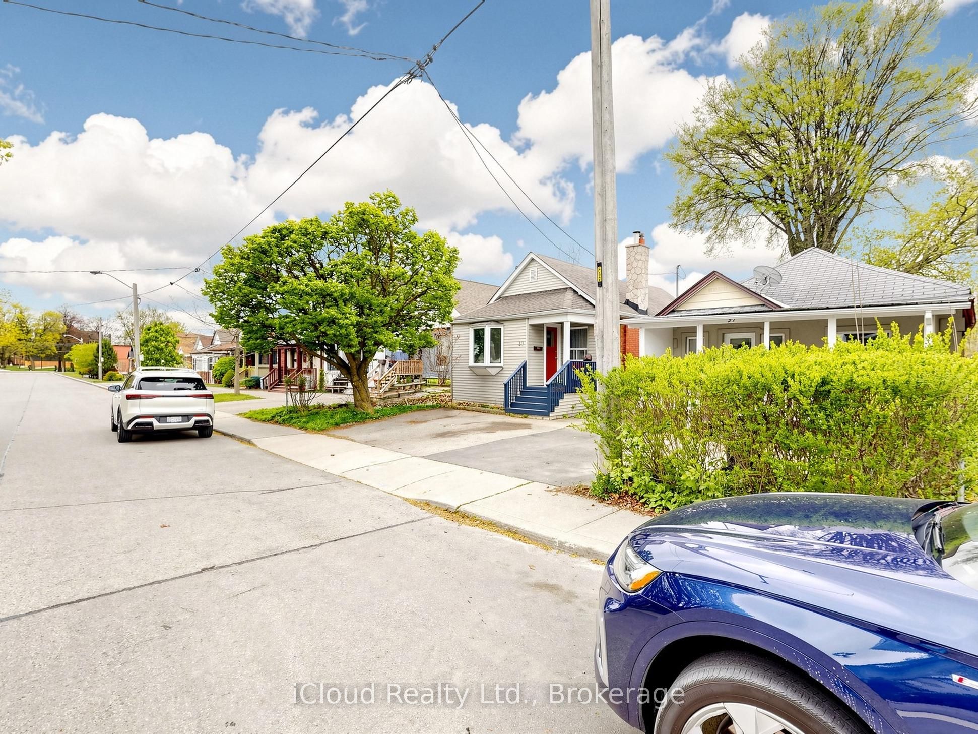 32 Seventeenth Street, Toronto, ON M8V 3K3 photo 2