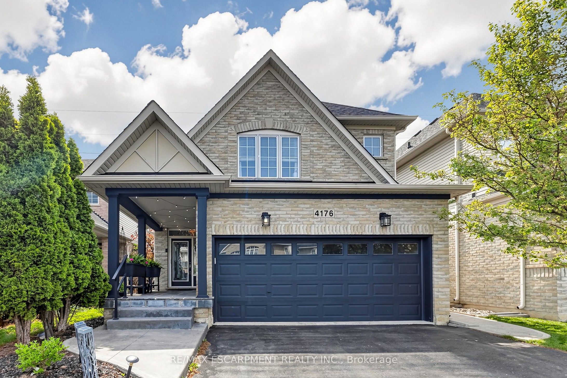 4176 Saunders Crescent, Burlington, ON L7M 0B3 photo 2