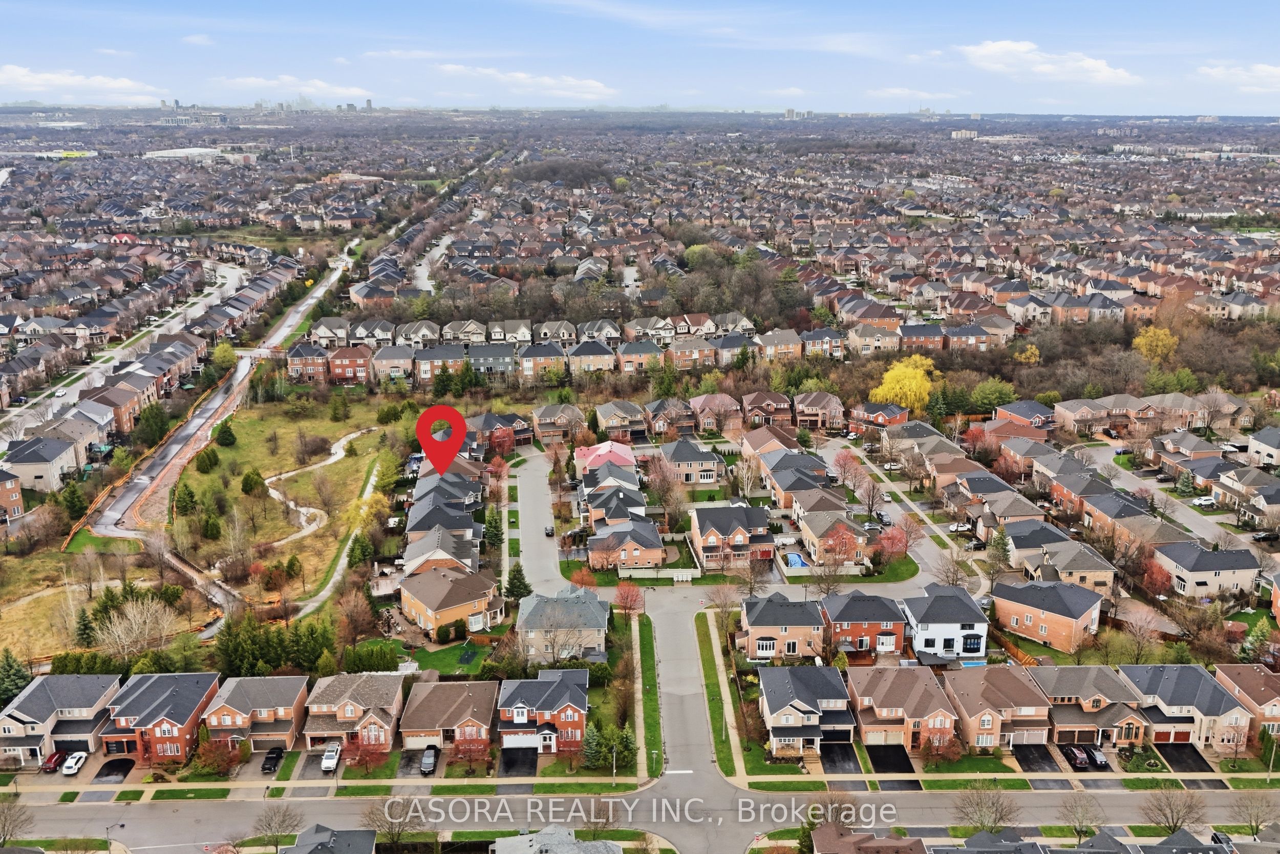 2295 Glazebrook Circle, Oakville, ON L6M 5B5 photo 2