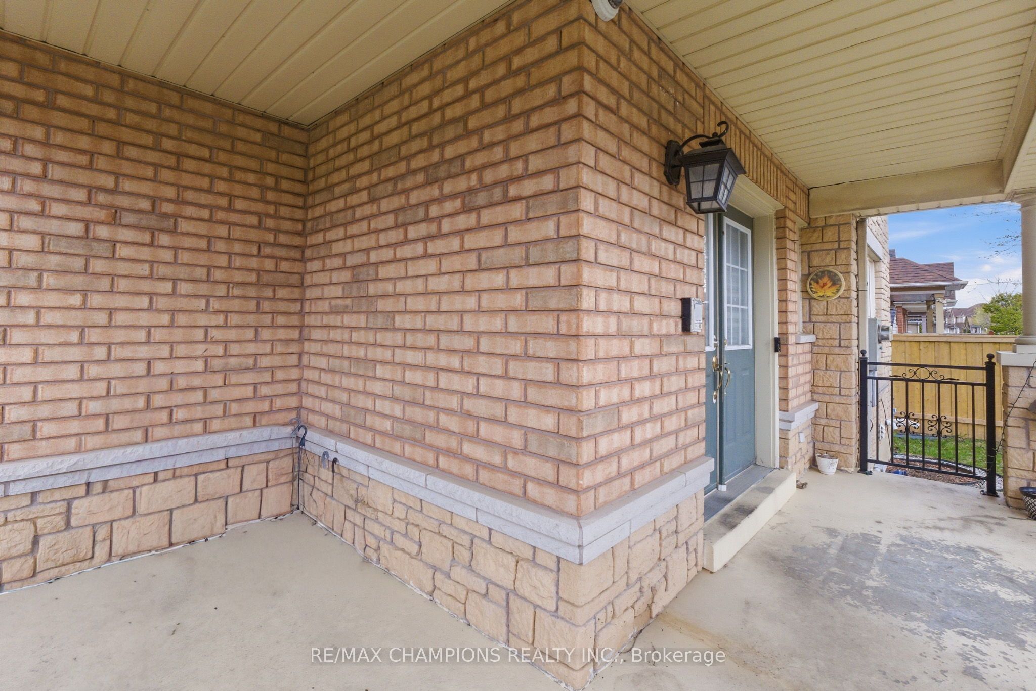 28 Egypt Drive, Brampton, ON L6R 2W3 photo 4