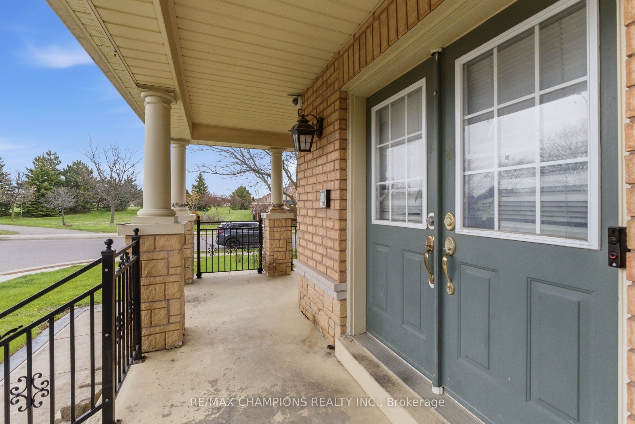 28 Egypt Drive, Brampton, ON L6R 2W3 photo 5