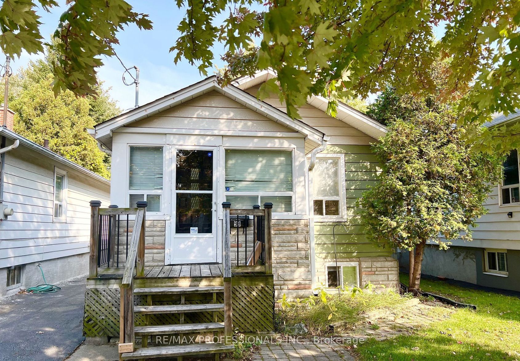 99 Seventeenth Street Lower, Toronto, ON M8V 3K5 photo 3