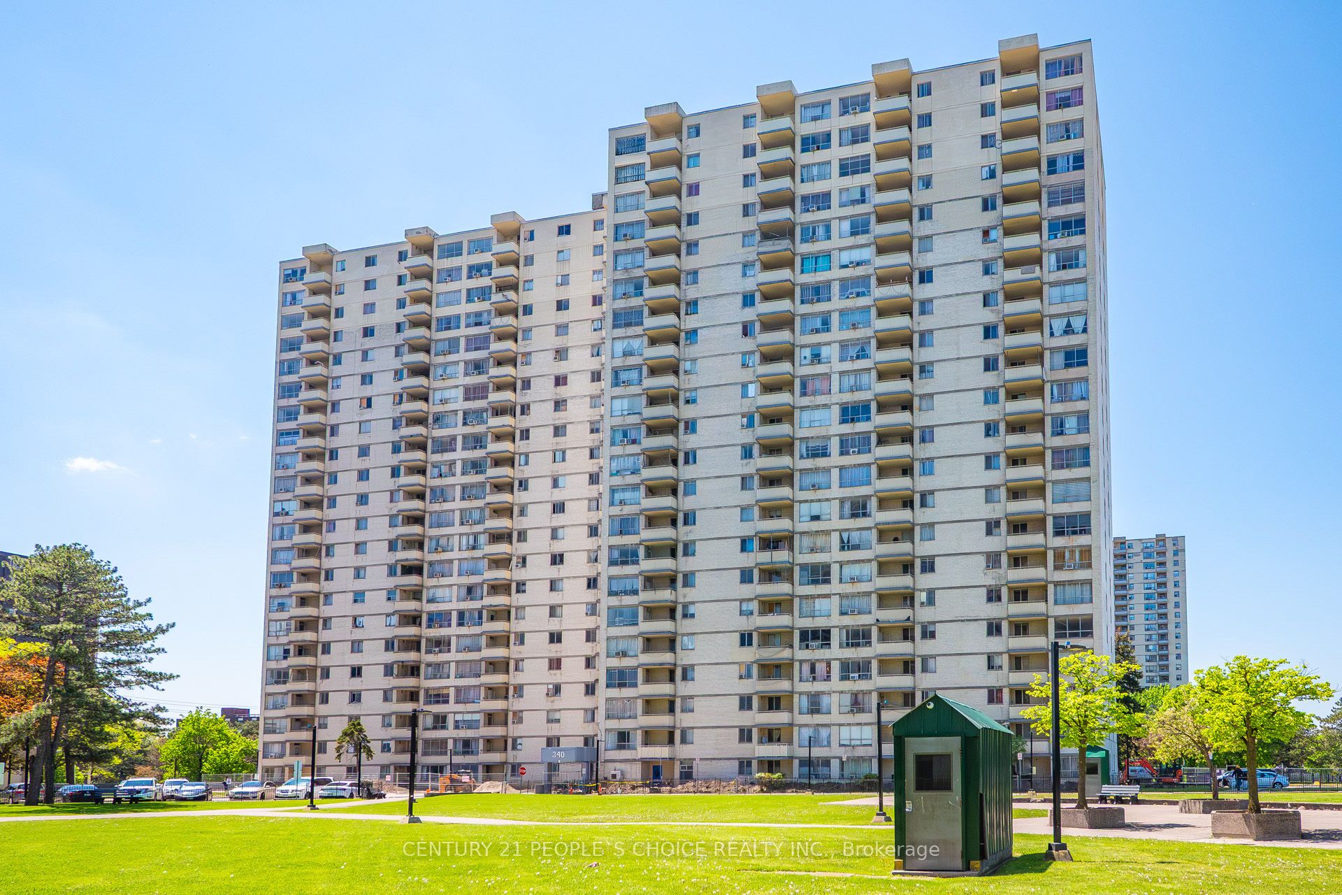 340 Dixon Road 601, Toronto, ON M9R 1T1 photo 3