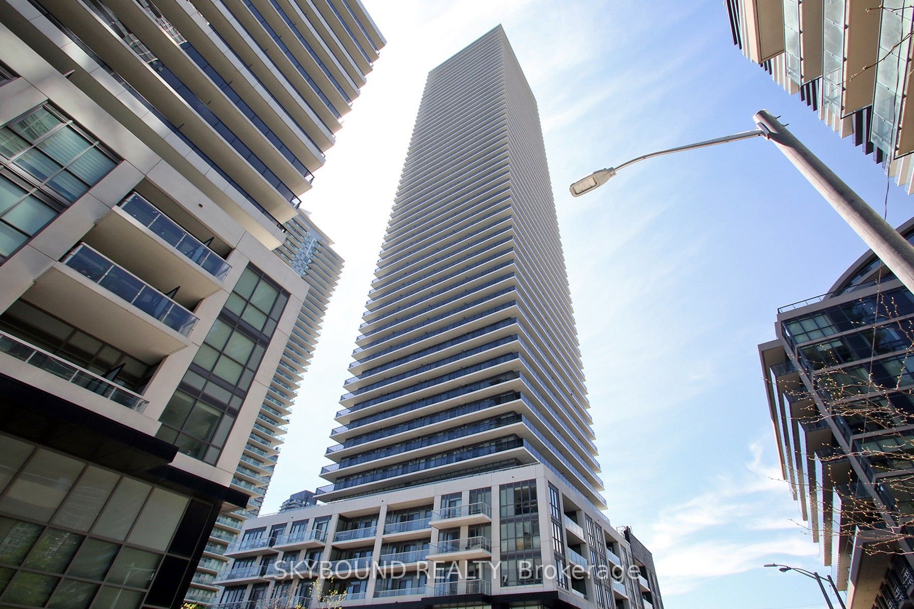 70 Annie Craig Drive 610, Toronto, ON M8V 0G2 photo 2