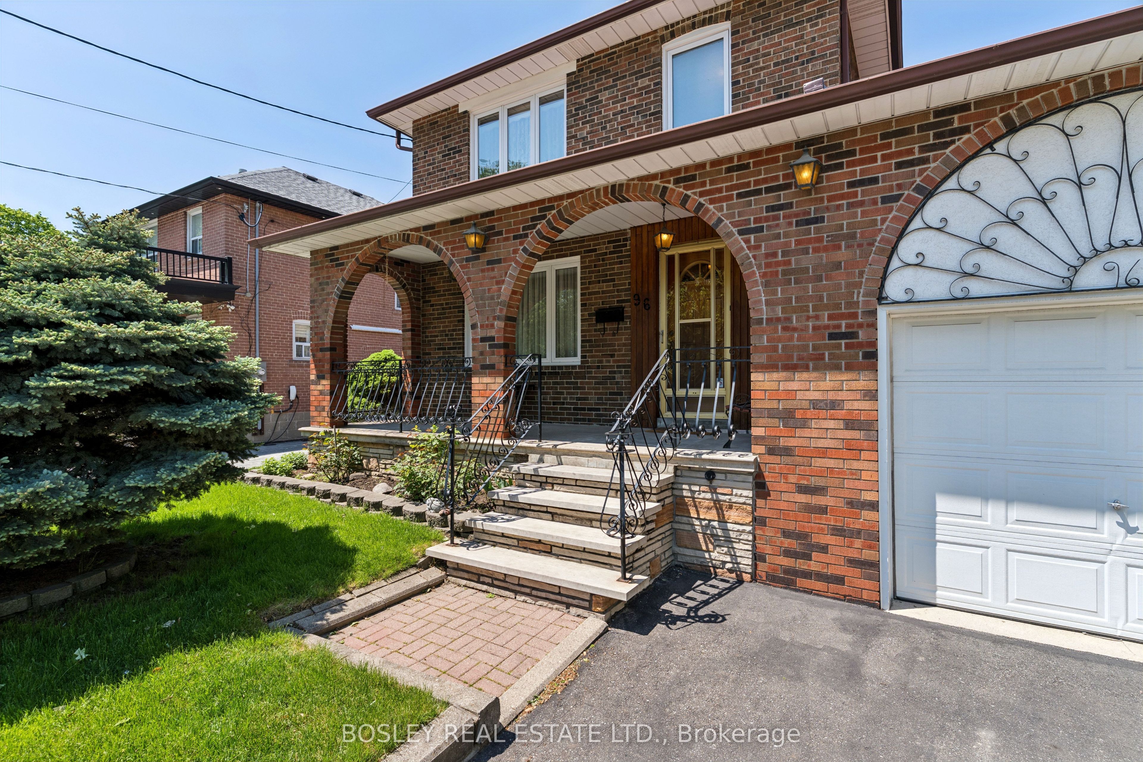 96 Macdonald Avenue, Toronto, ON M9N 2E6