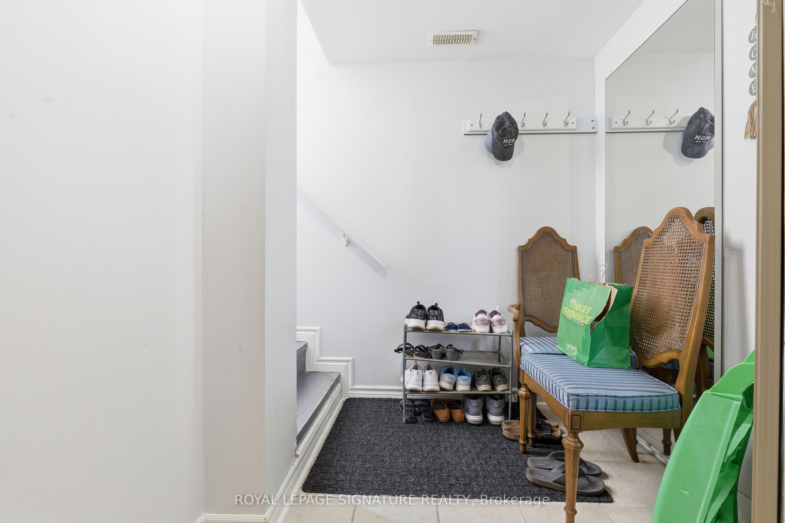 3179 Polo Place Bsmt, Mississauga, ON L5M 6K9 photo 3