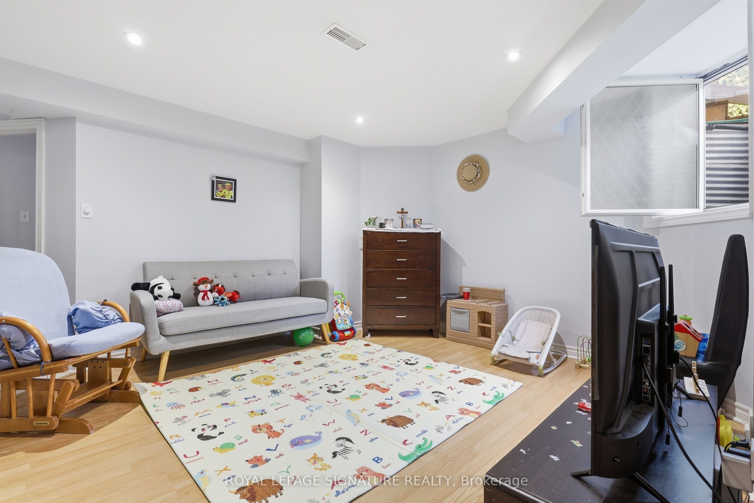 3179 Polo Place Bsmt, Mississauga, ON L5M 6K9 photo 4