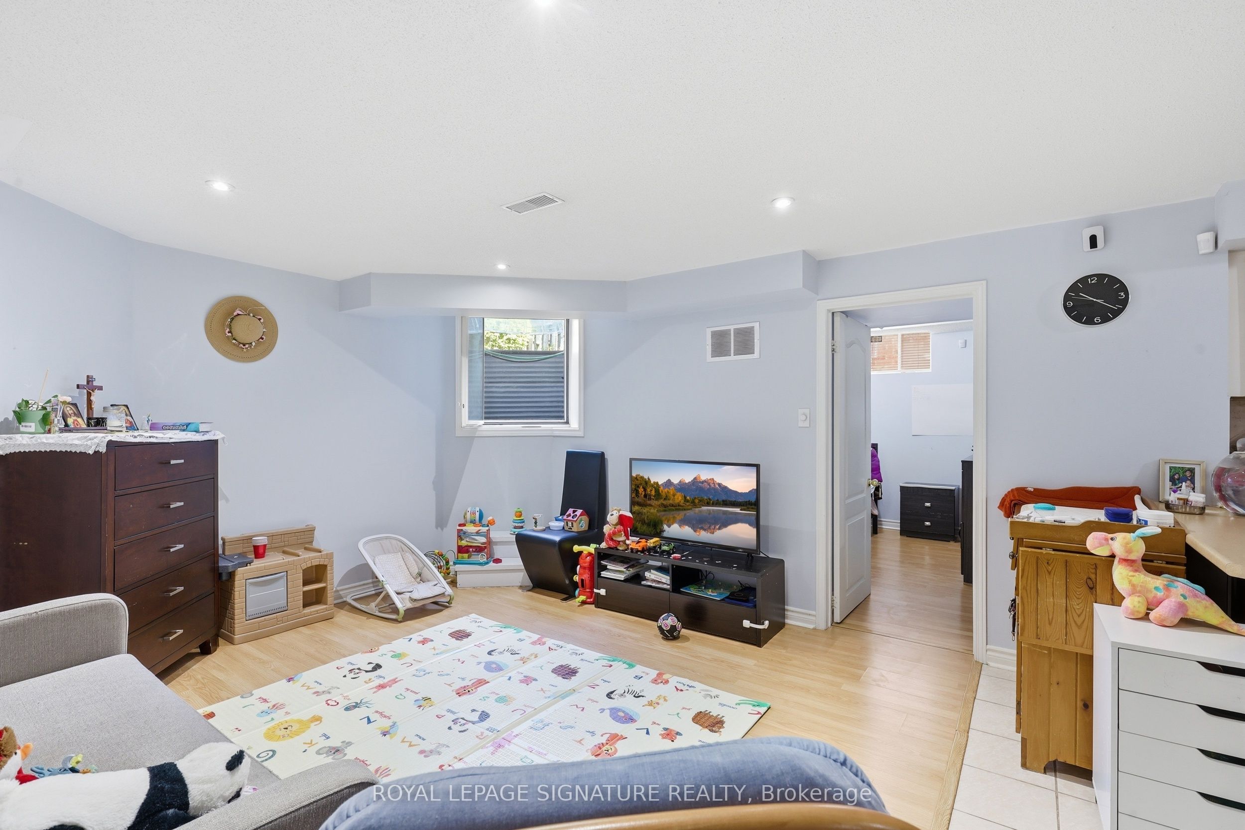 3179 Polo Place Bsmt, Mississauga, ON L5M 6K9 photo 5
