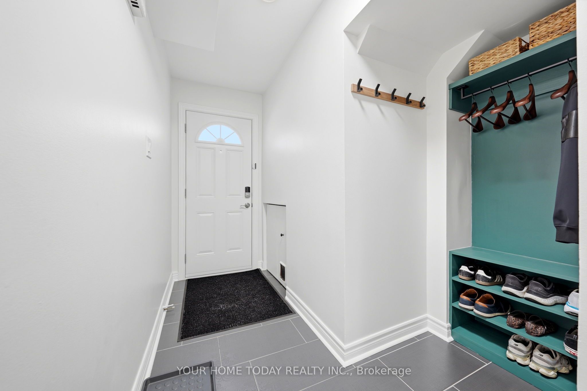 34 Stewart MacLaren Road, Halton Hills, ON L7G 5L9 photo 3