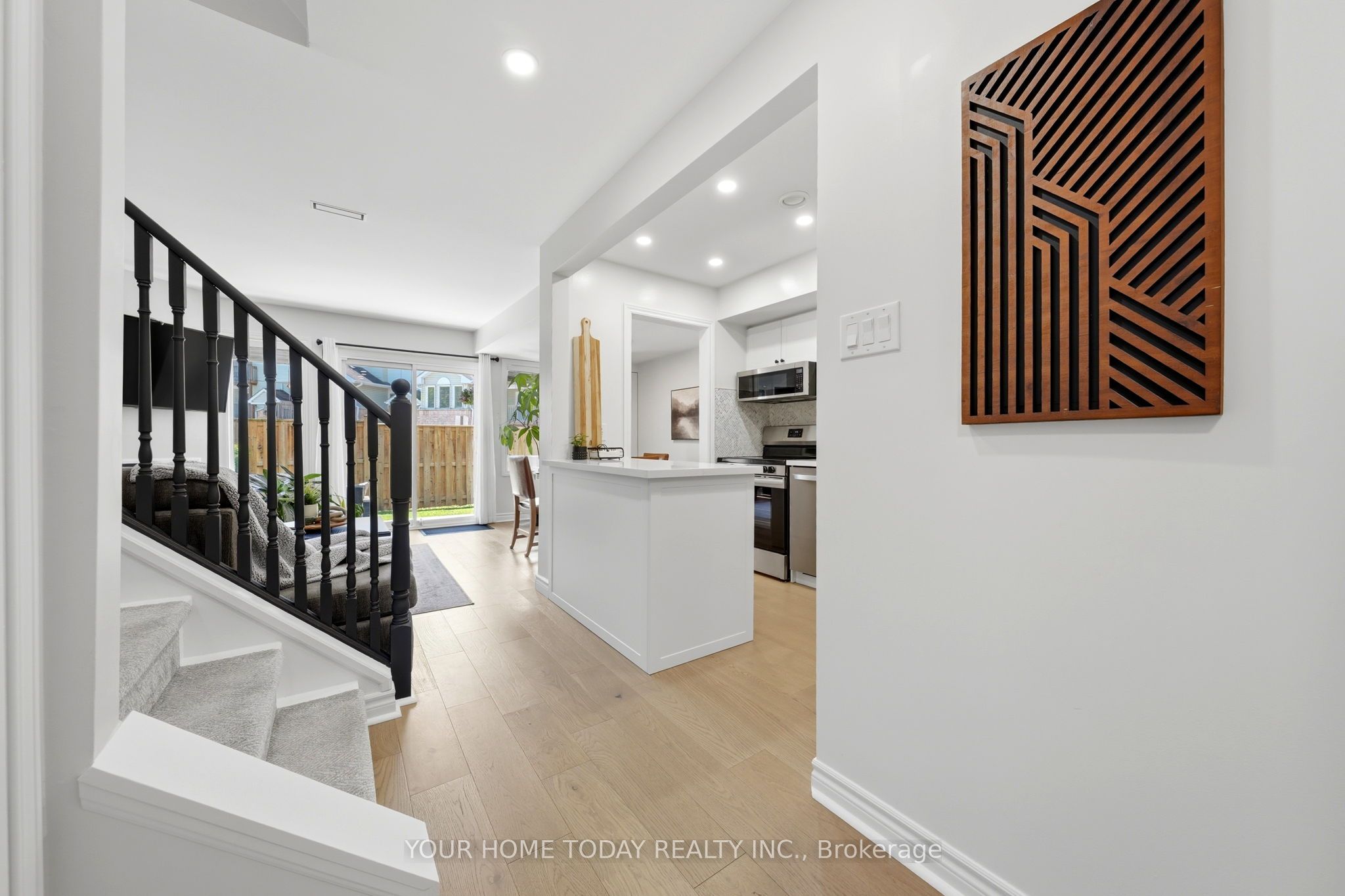 34 Stewart MacLaren Road, Halton Hills, ON L7G 5L9 photo 5