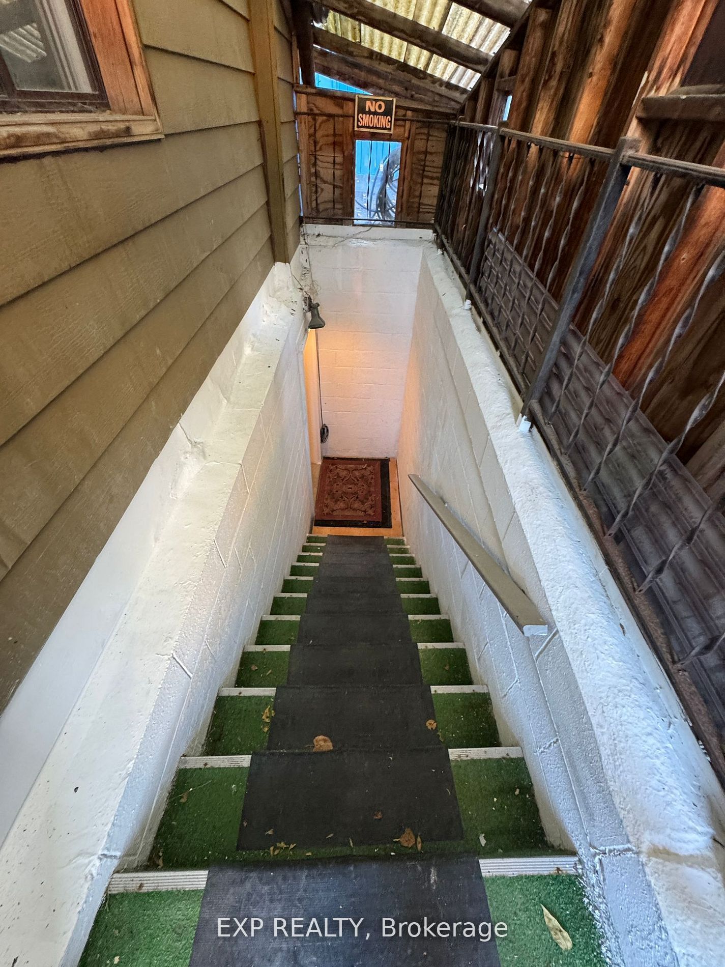 1594 Dupont Street 5, Toronto, ON M6P 3S7 photo 3