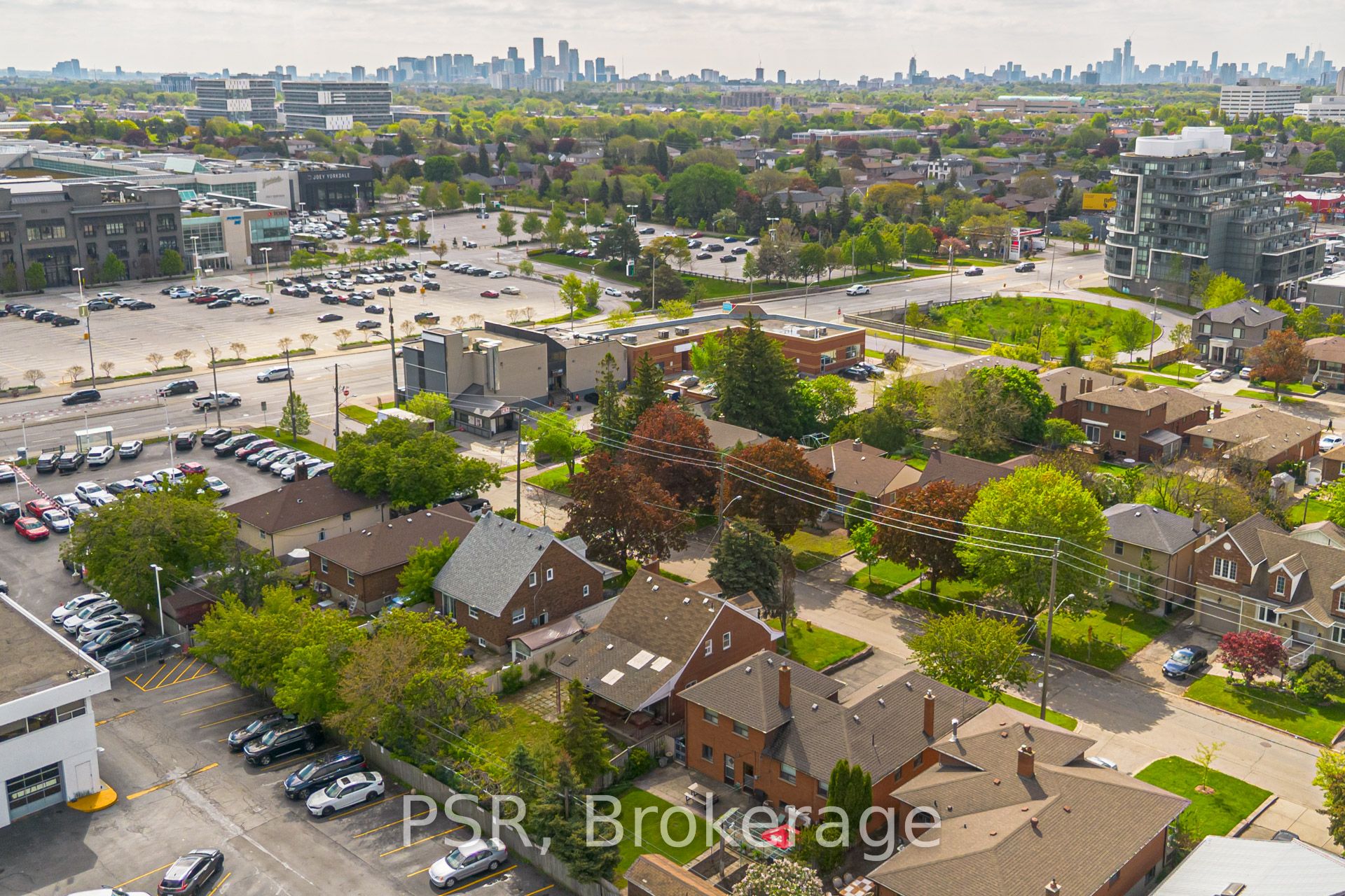14 Jane Osler Boulevard, Toronto, ON M6A 1W7 photo 2