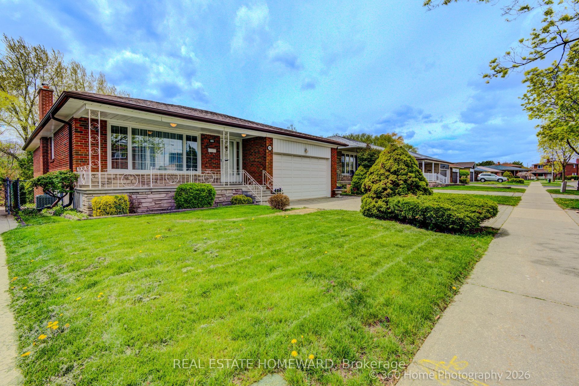 42 Annabelle Drive, Toronto, ON M9V 3B6 photo 2