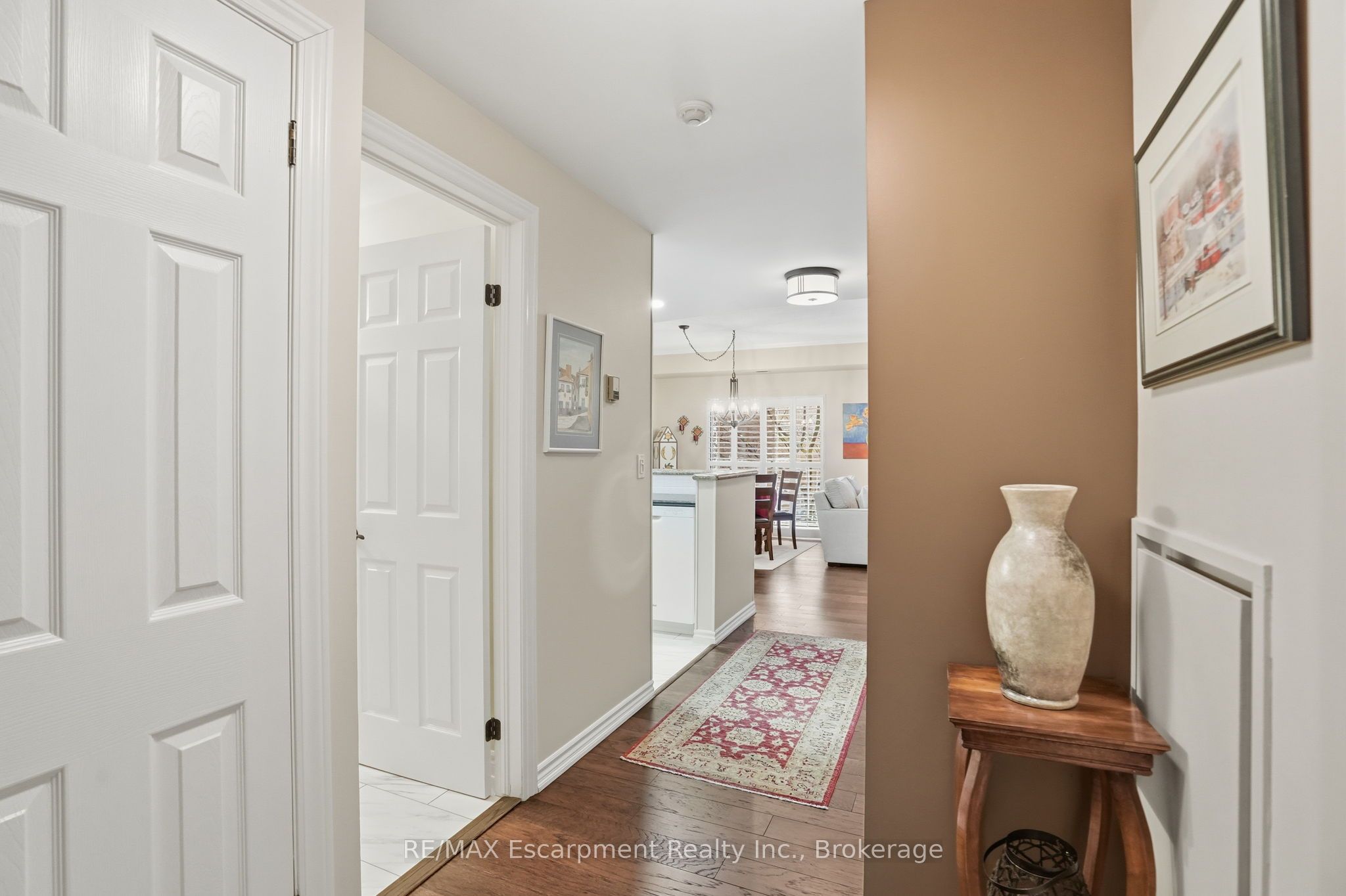 5188 Lakeshore Road 310, Burlington, ON L7L 6P4 photo 5