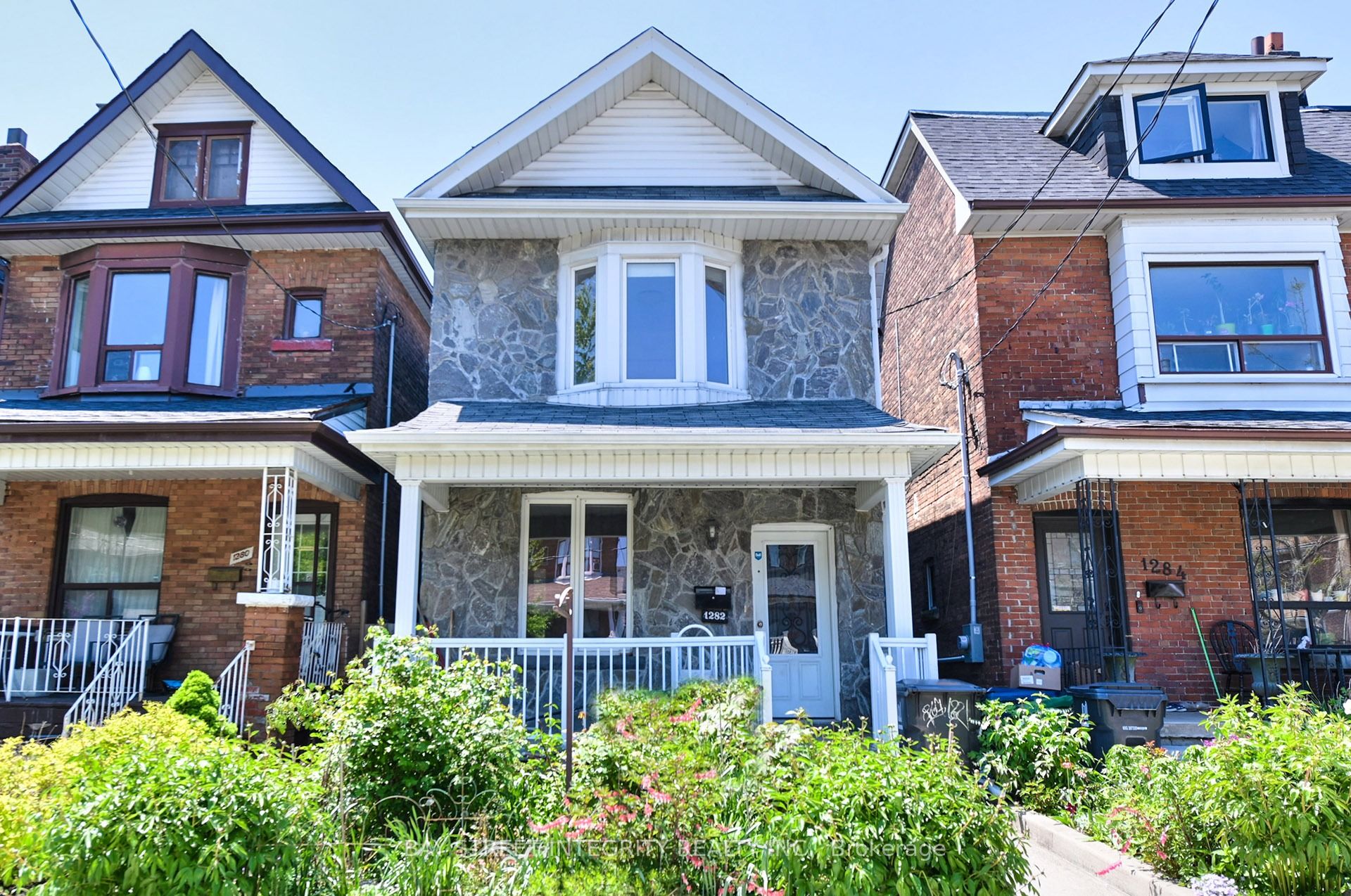 1282 Lansdowne Avenue, Toronto, ON M6H 3Z8