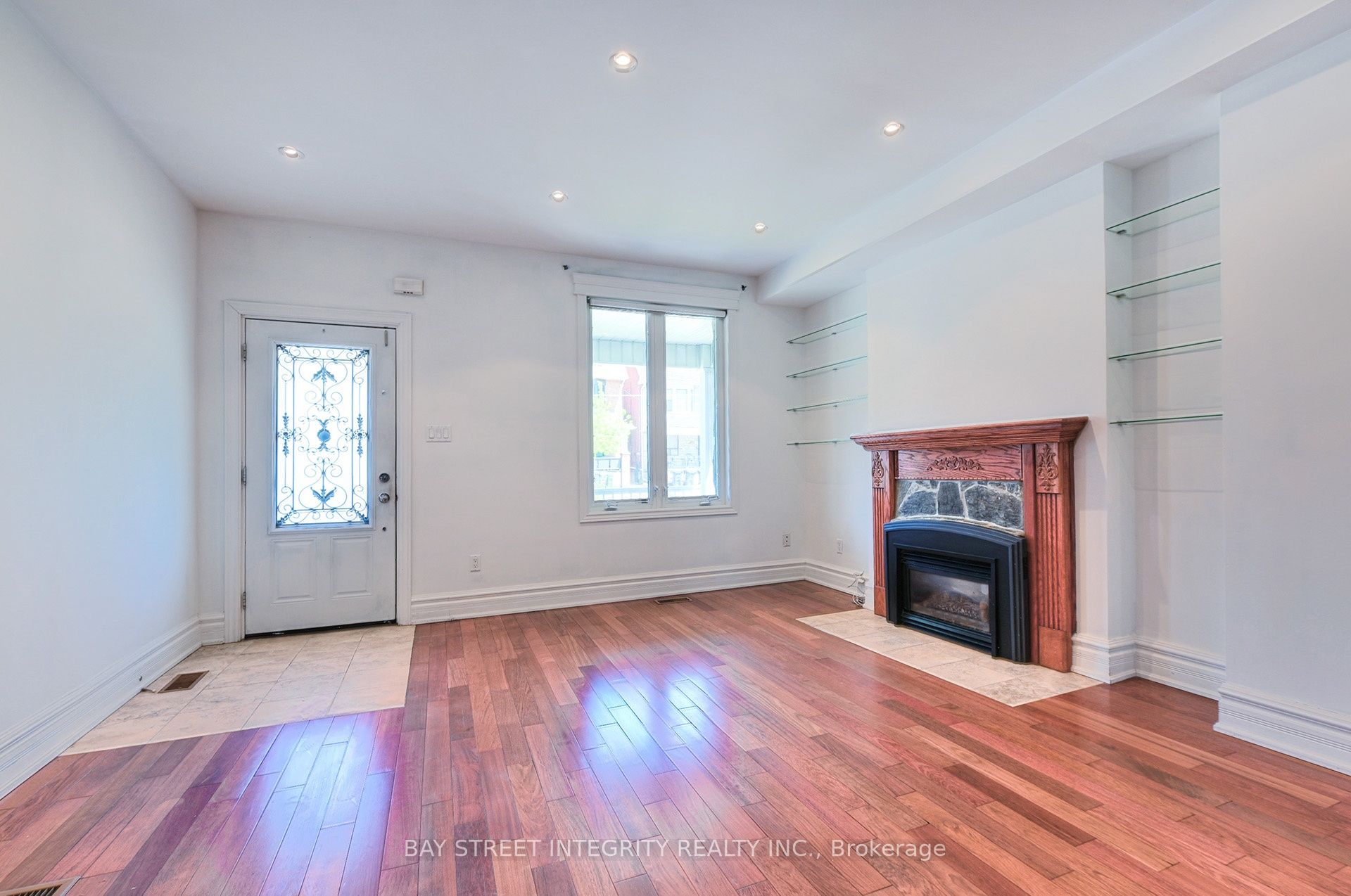 1282 Lansdowne Avenue, Toronto, ON M6H 3Z8 photo 3