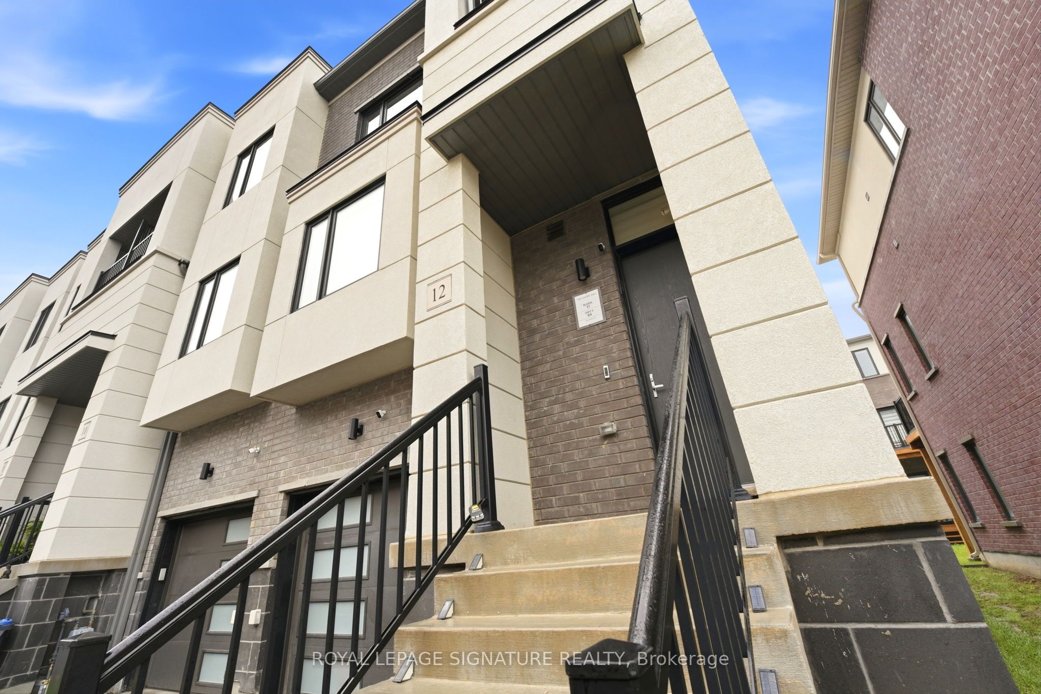 12 Heathrow Lane, Caledon, ON L7E 4M4 photo 4