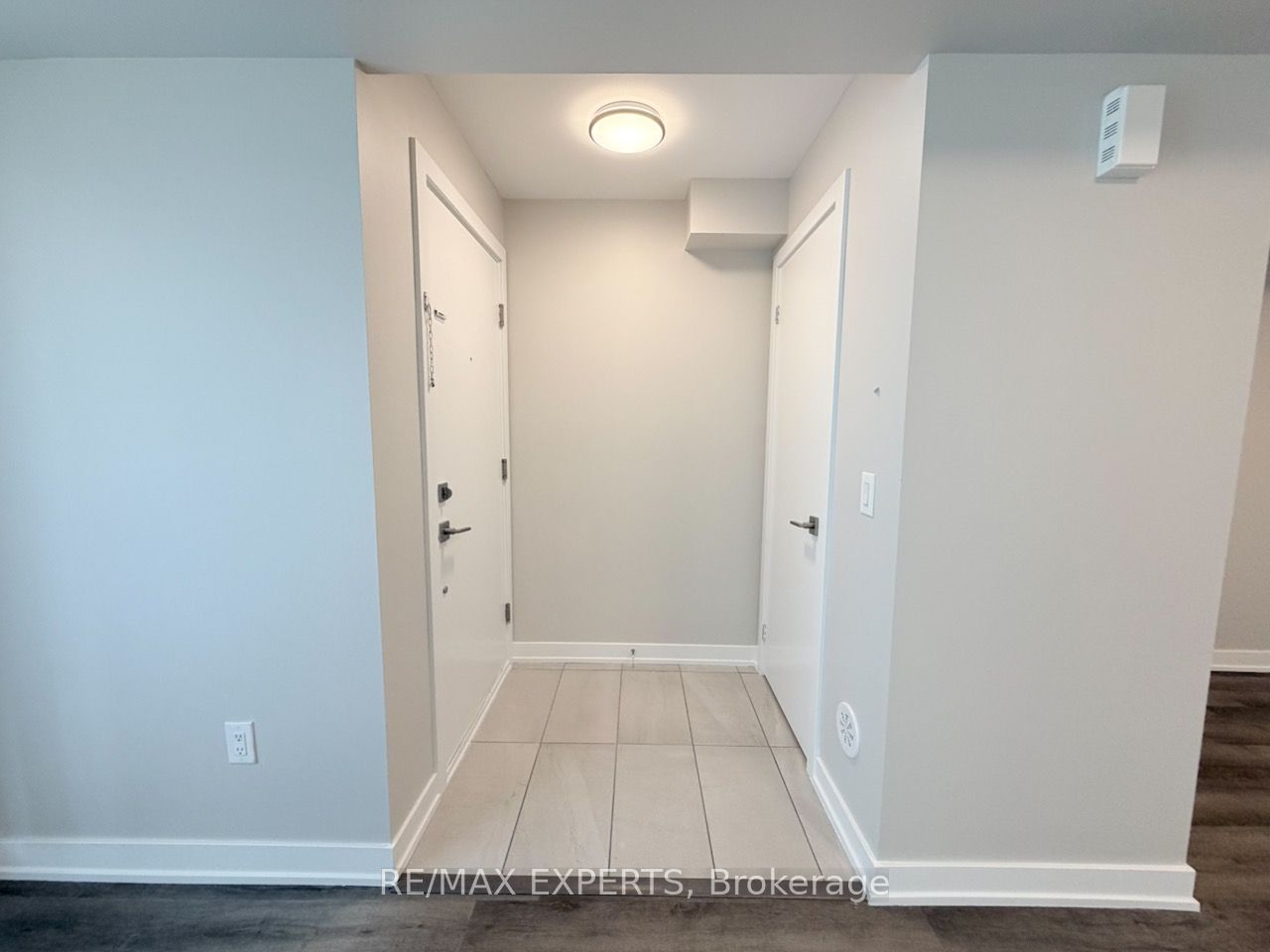 175 Veterans Dr 9 Drive, Brampton, ON L7A 5L2 photo 5