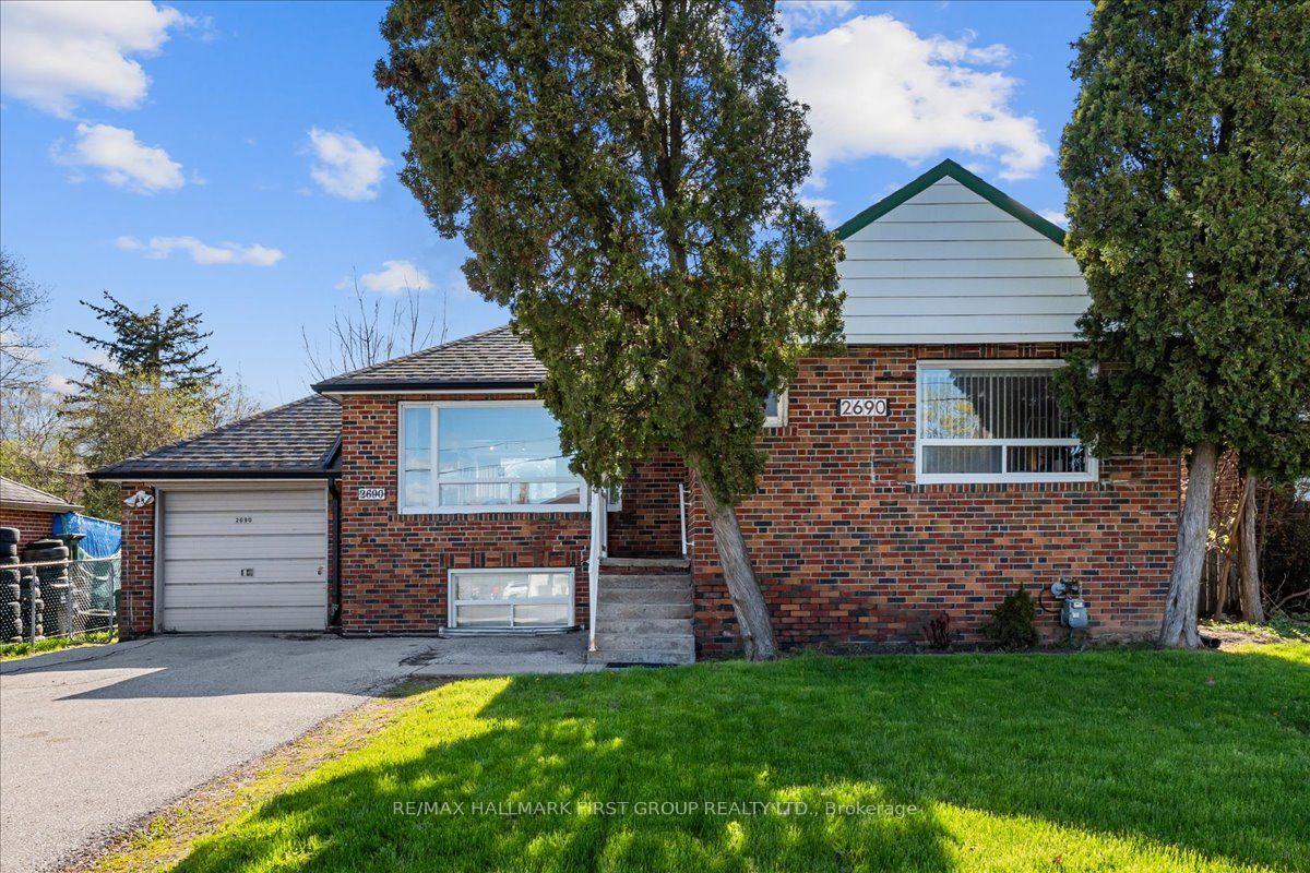 2690 Islington Avenue, Toronto, ON M9V 2X5 photo 2