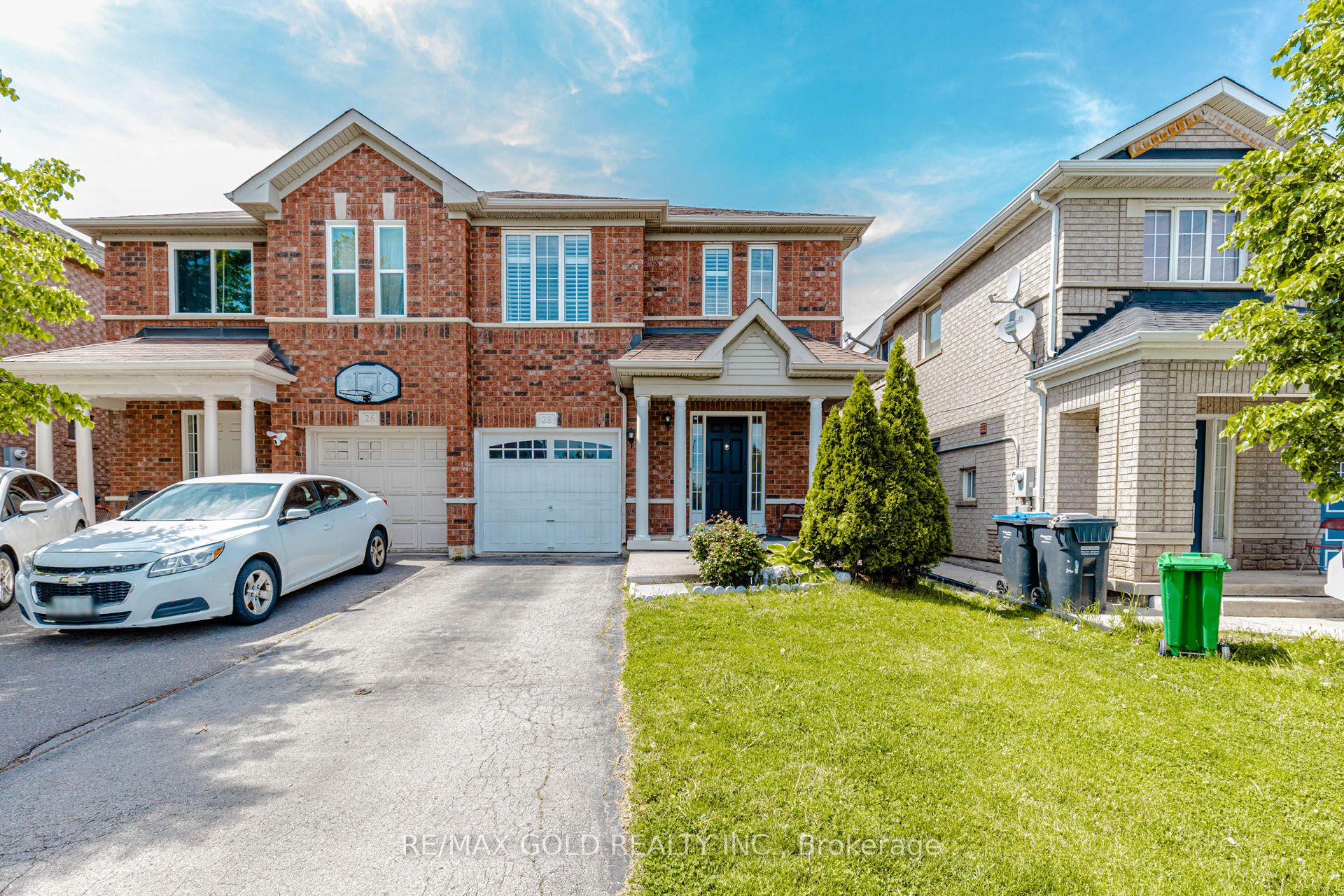 28 Rivermere Court, Brampton, ON L7A 1R4 photo 4