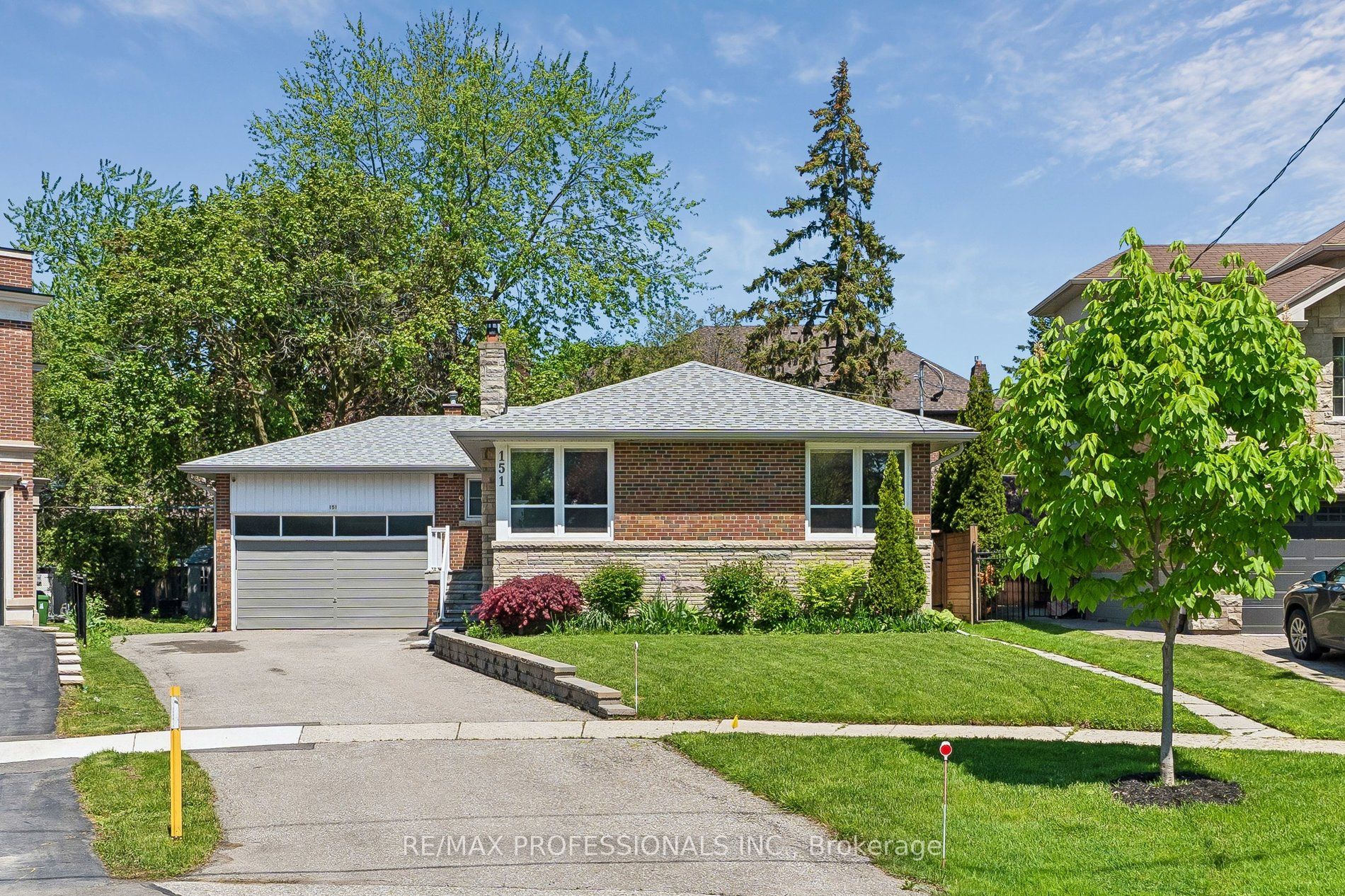 151 Perry Crescent, Toronto, ON M9A 1K8