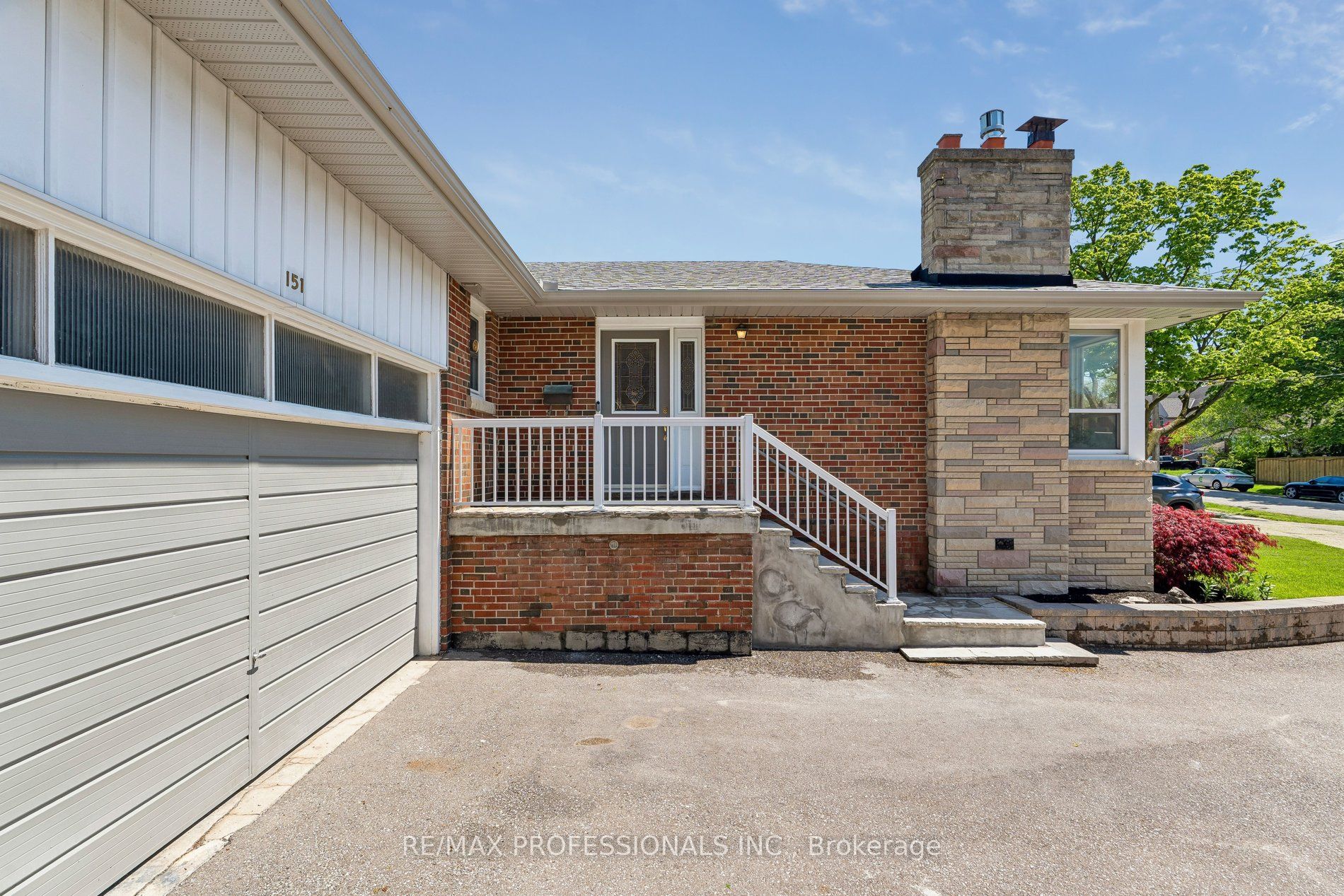 151 Perry Crescent, Toronto, ON M9A 1K8 photo 4