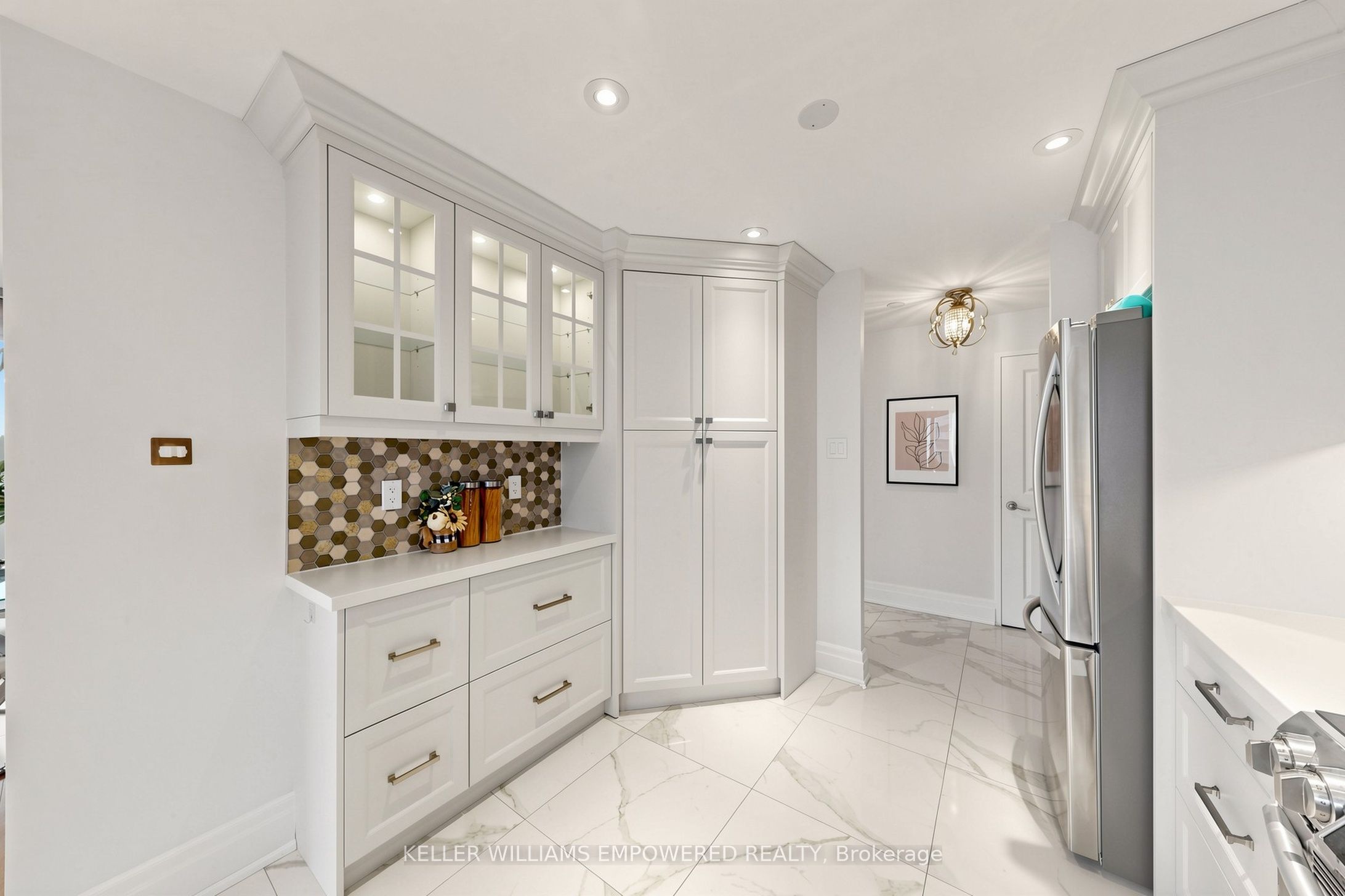1320 Islington Avenue 701, Toronto, ON M9A 5C6 photo 4