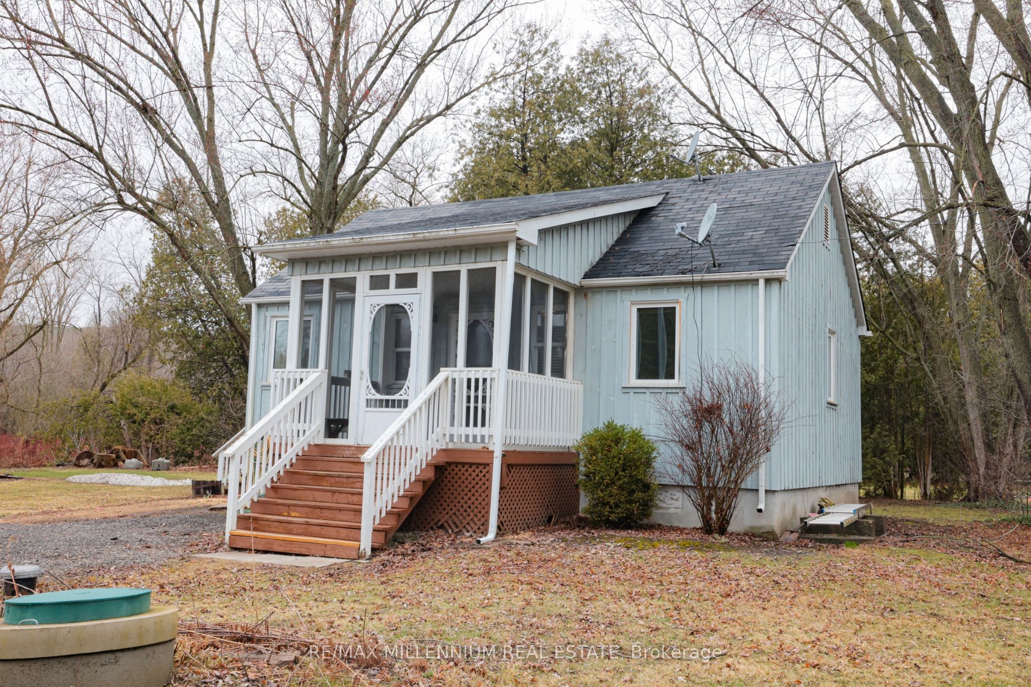 2424 Olde Base Line Road, Caledon, ON L7C 0J3 photo 2