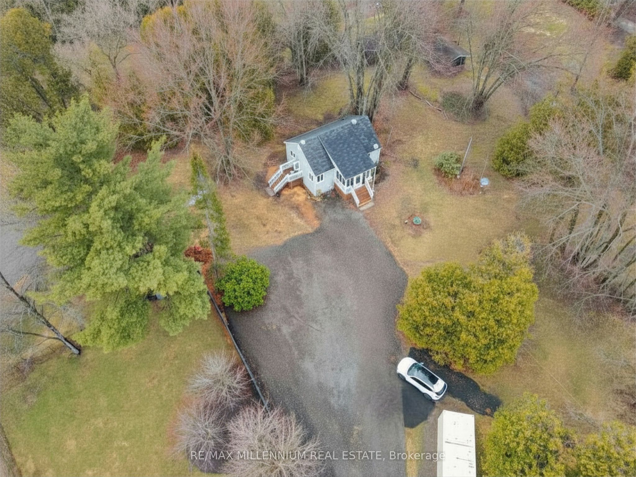 2424 Olde Base Line Road, Caledon, ON L7C 0J3 photo 3