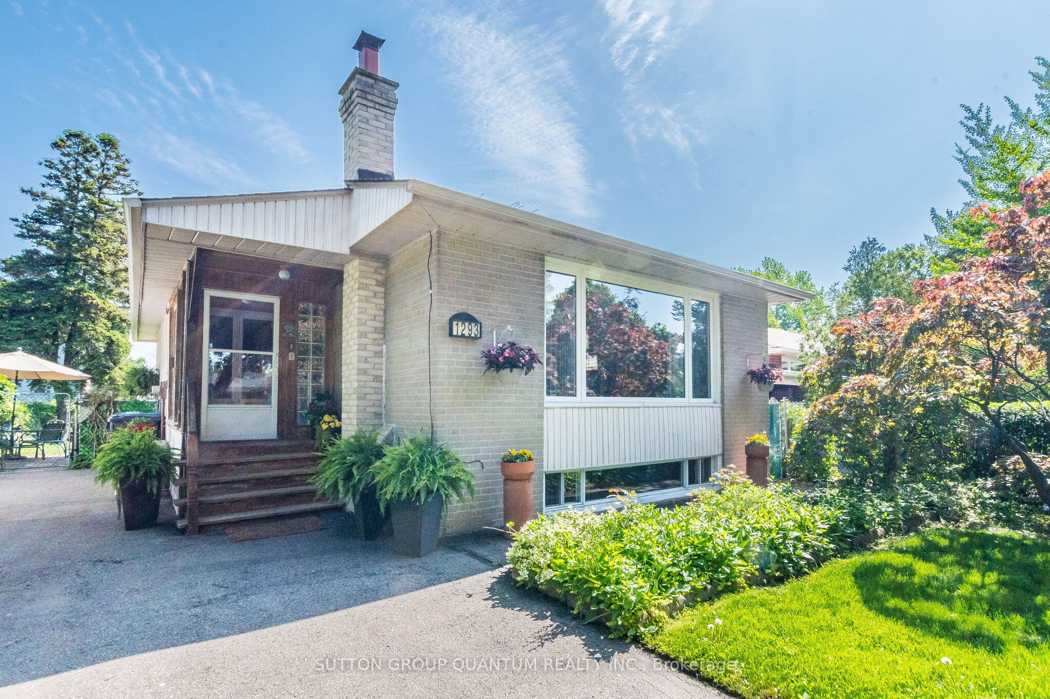 1293 Daimler Road, Mississauga, ON L5J 3T3 photo 3