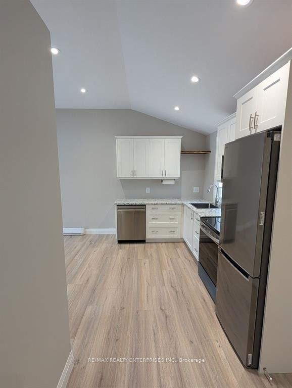 1093 Gallagher Road A, Burlington, ON L7T 2M7 photo 4