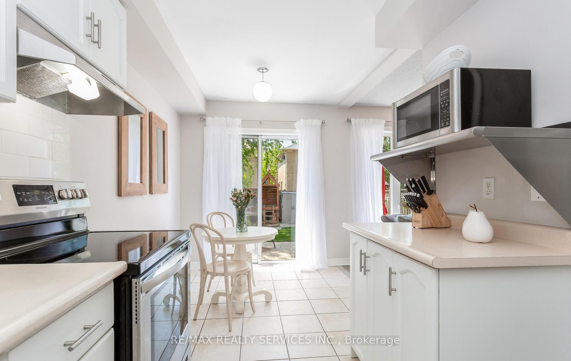14 Todmorden Drive, Brampton, ON L7A 1M7 photo 5