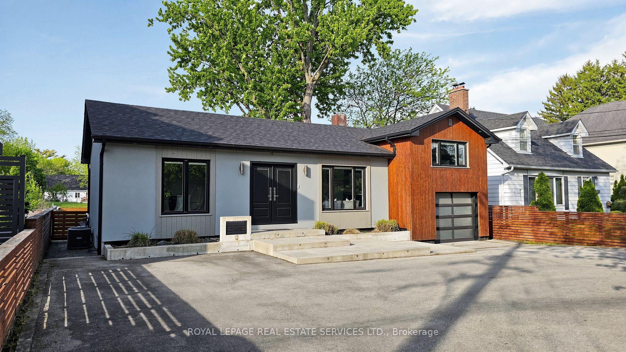 285 Bronte Road, Oakville, ON L6L 3C5 photo 3
