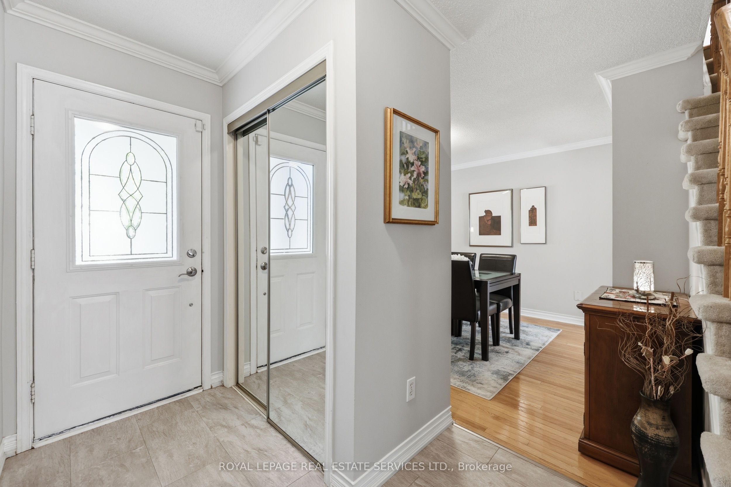 1118 Glen Valley Road, Oakville, ON L6M 3K8 photo 4