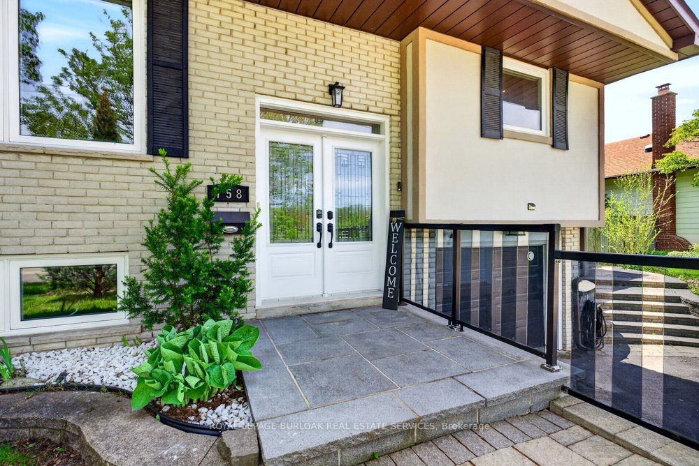 758 Francis Road, Burlington, ON L7T 4A3 photo 4