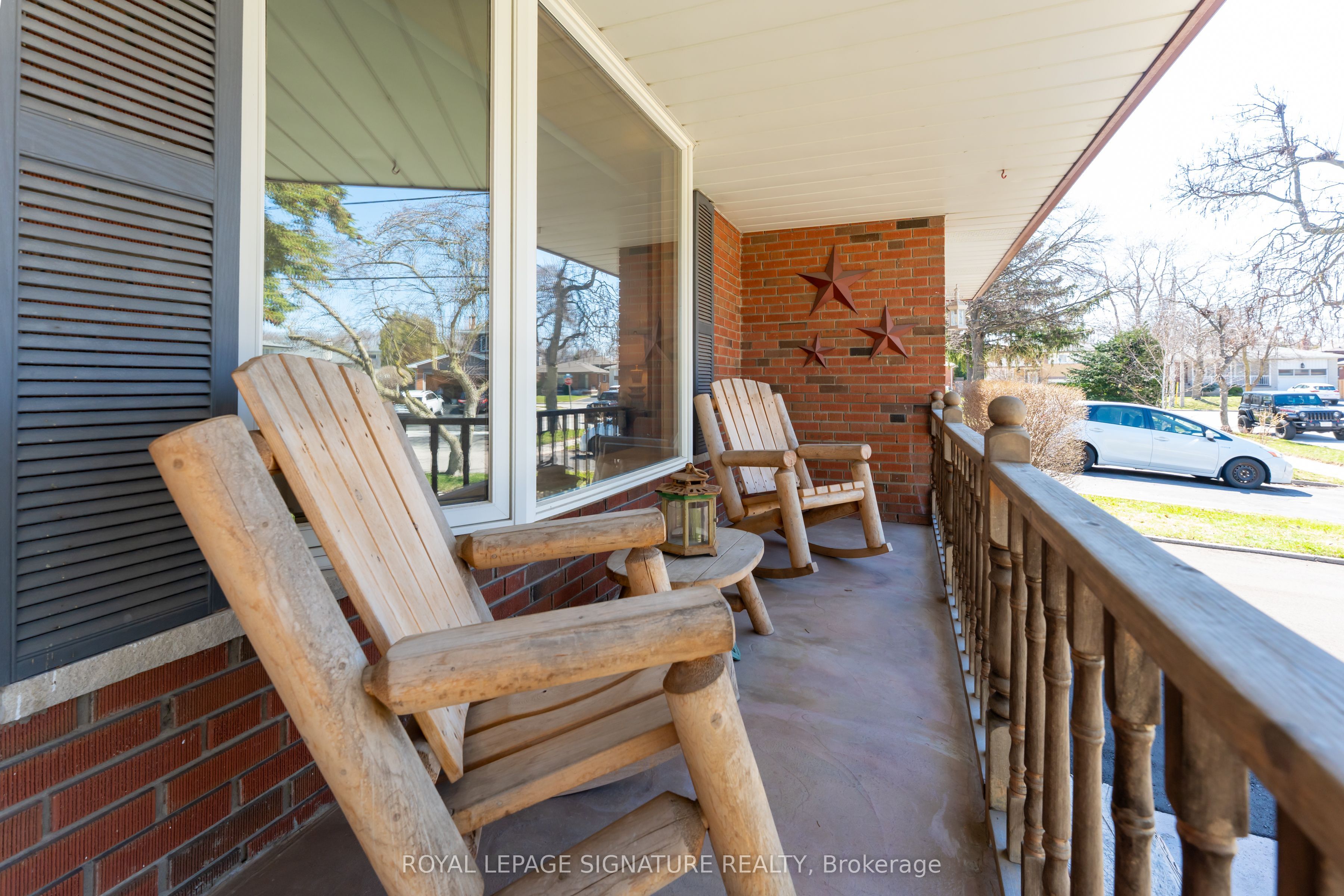 2002 Ingledale Road, Mississauga, ON L5J 2H2 photo 4