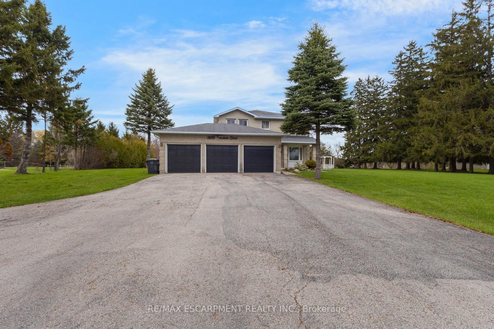 18555 Hurontario Street, Caledon, ON L7K 0X8 photo 2