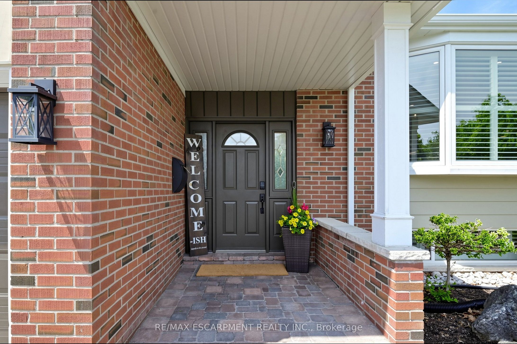 1365 Ester Drive, Burlington, ON L7P 1L4 photo 5