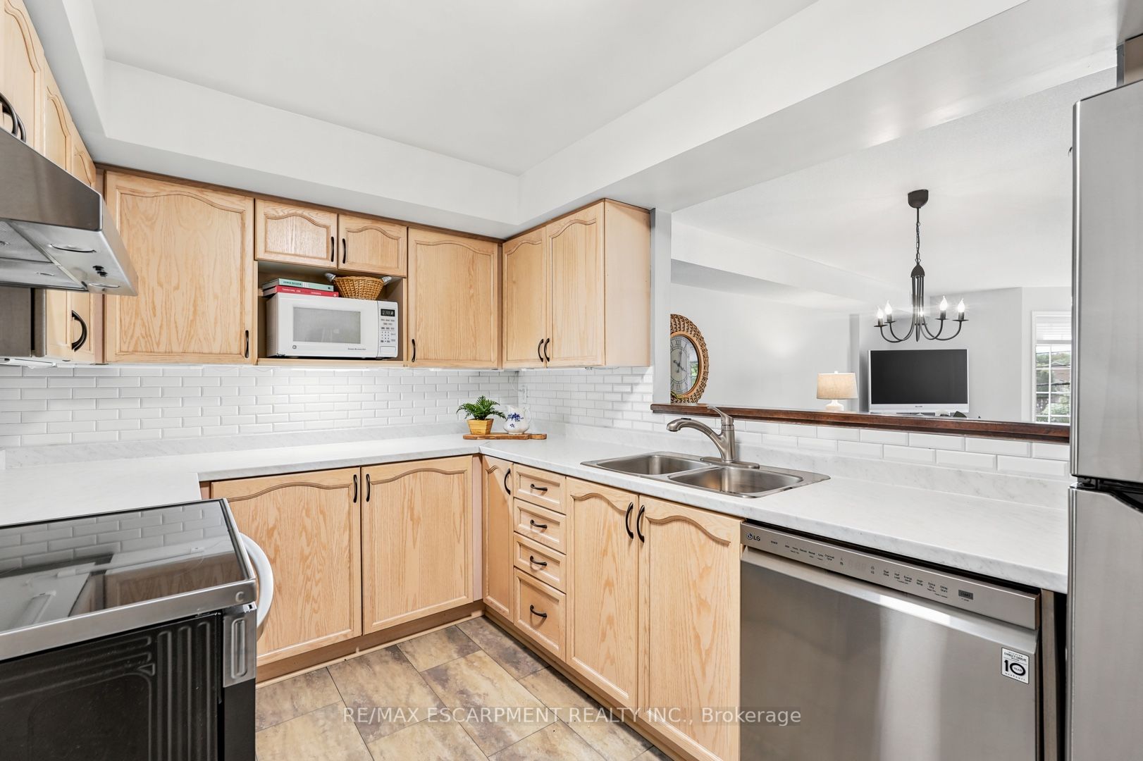 216 Plains Road W A307, Burlington, ON L7T 4M3 photo 5