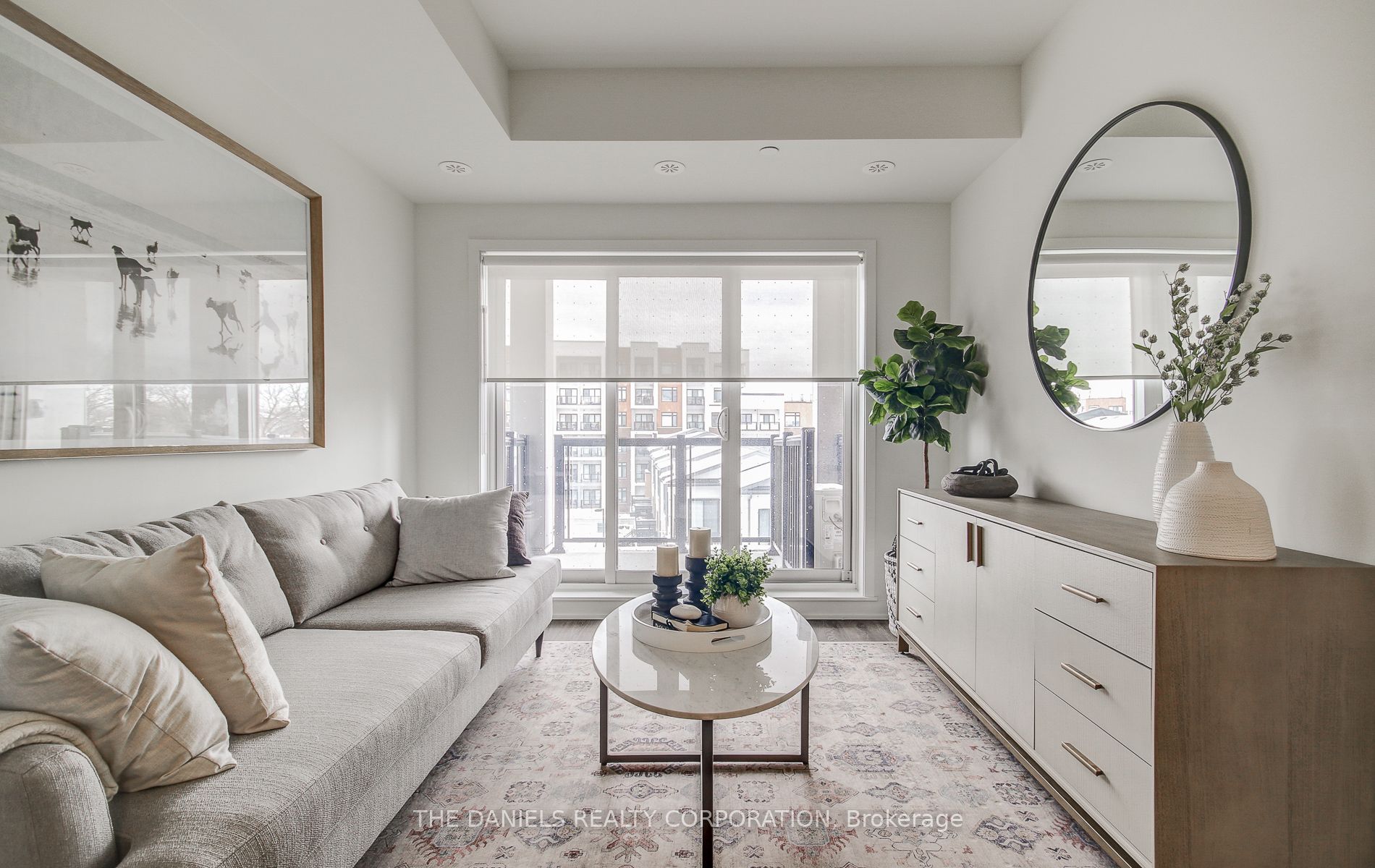 165 Canon Jackson Drive 211, Toronto, ON M6M 0C4 photo 2